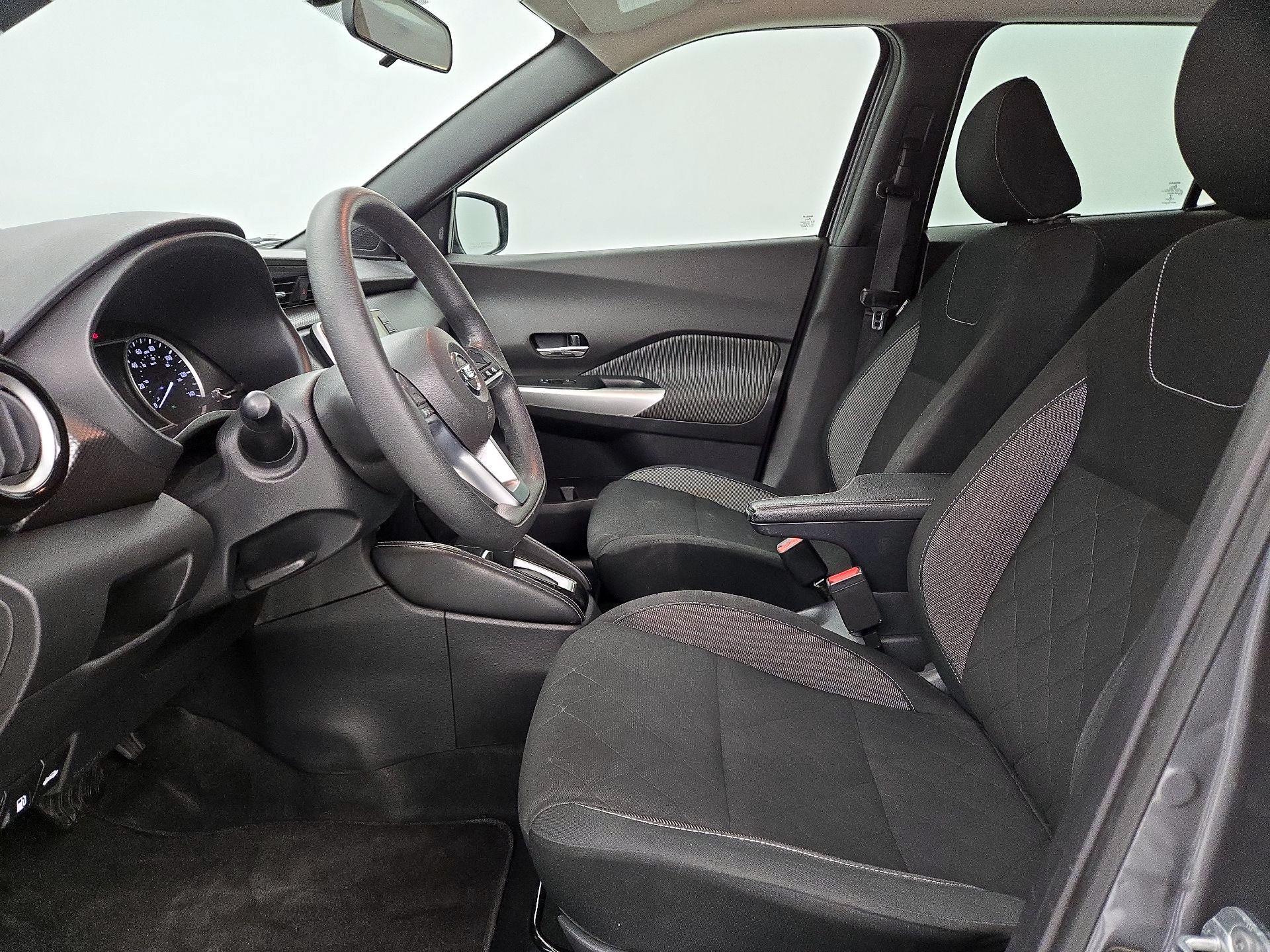 Thumbnail: 2020 Nissan Kicks - 11