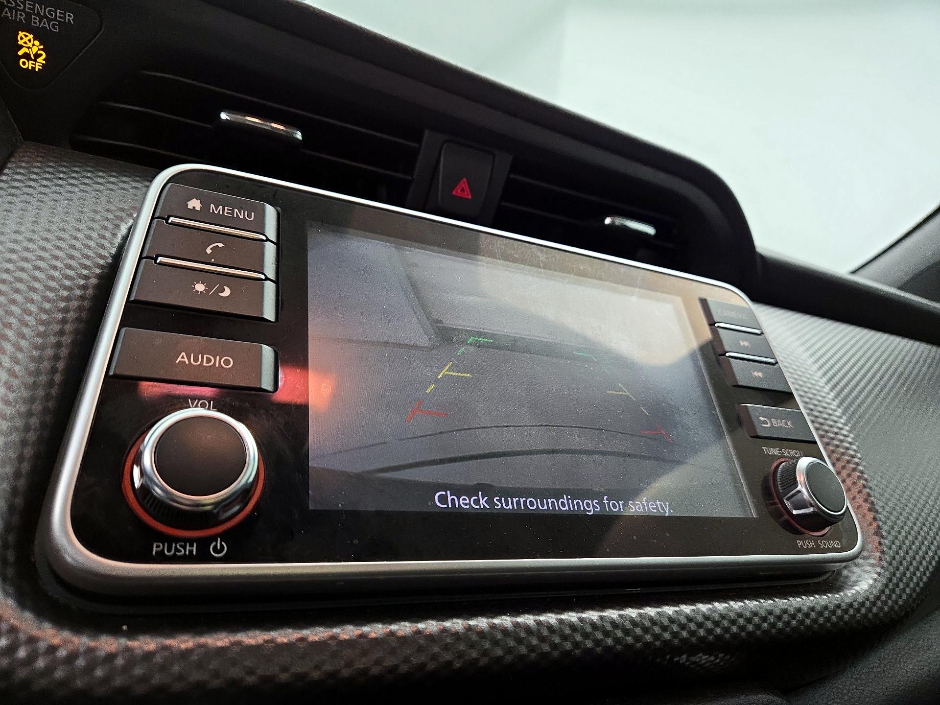 Thumbnail: 2020 Nissan Kicks - 13