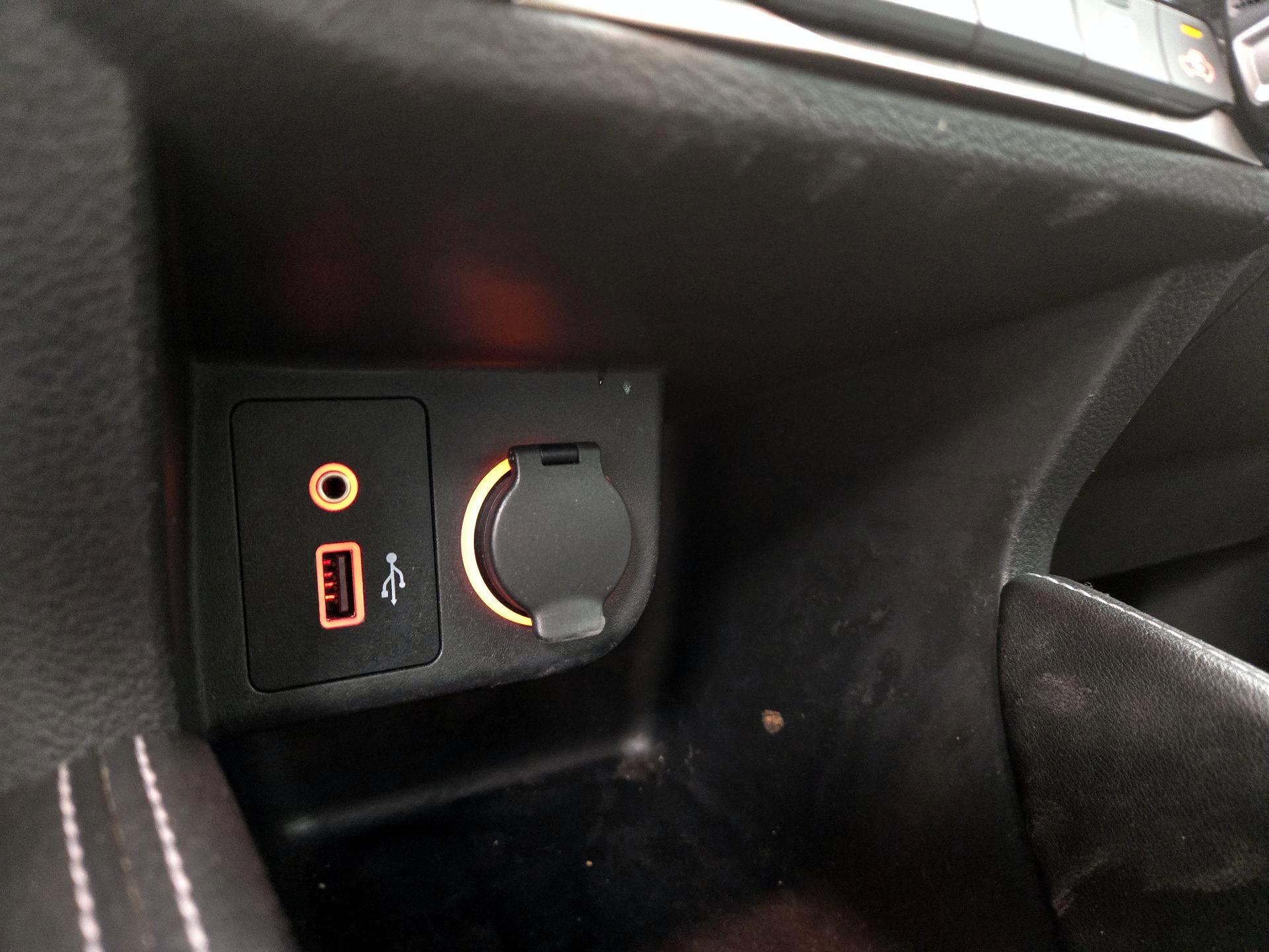 Thumbnail: 2020 Nissan Kicks - 17