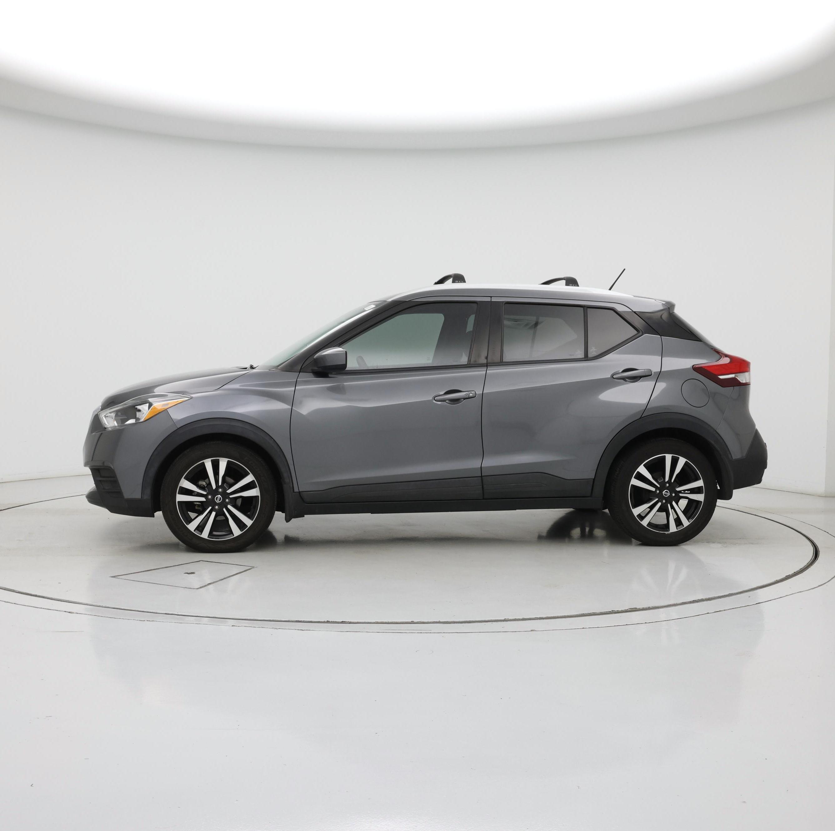 Thumbnail: 2020 Nissan Kicks - 3