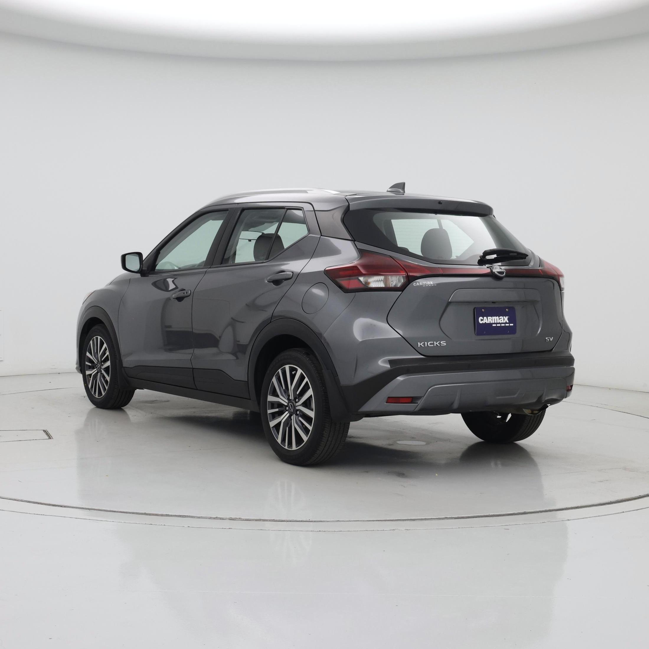 Thumbnail: 2023 Nissan Kicks - 2