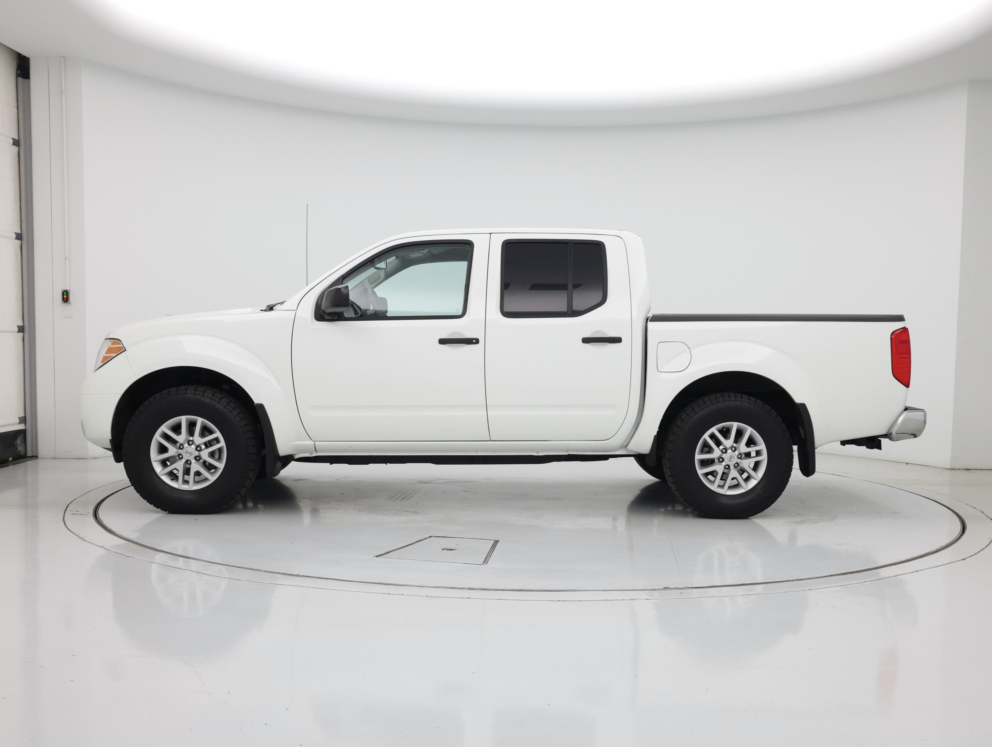 Thumbnail: 2021 Nissan Frontier - 3