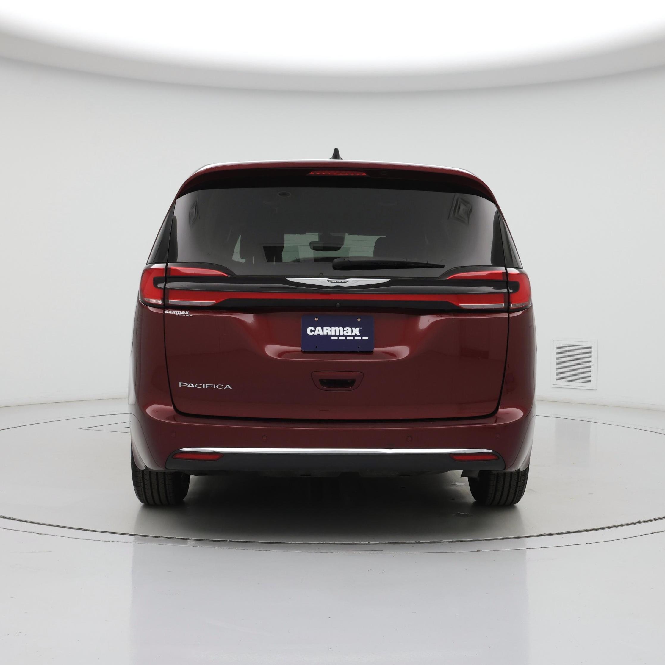 Thumbnail: 2023 Chrysler Pacifica - 6