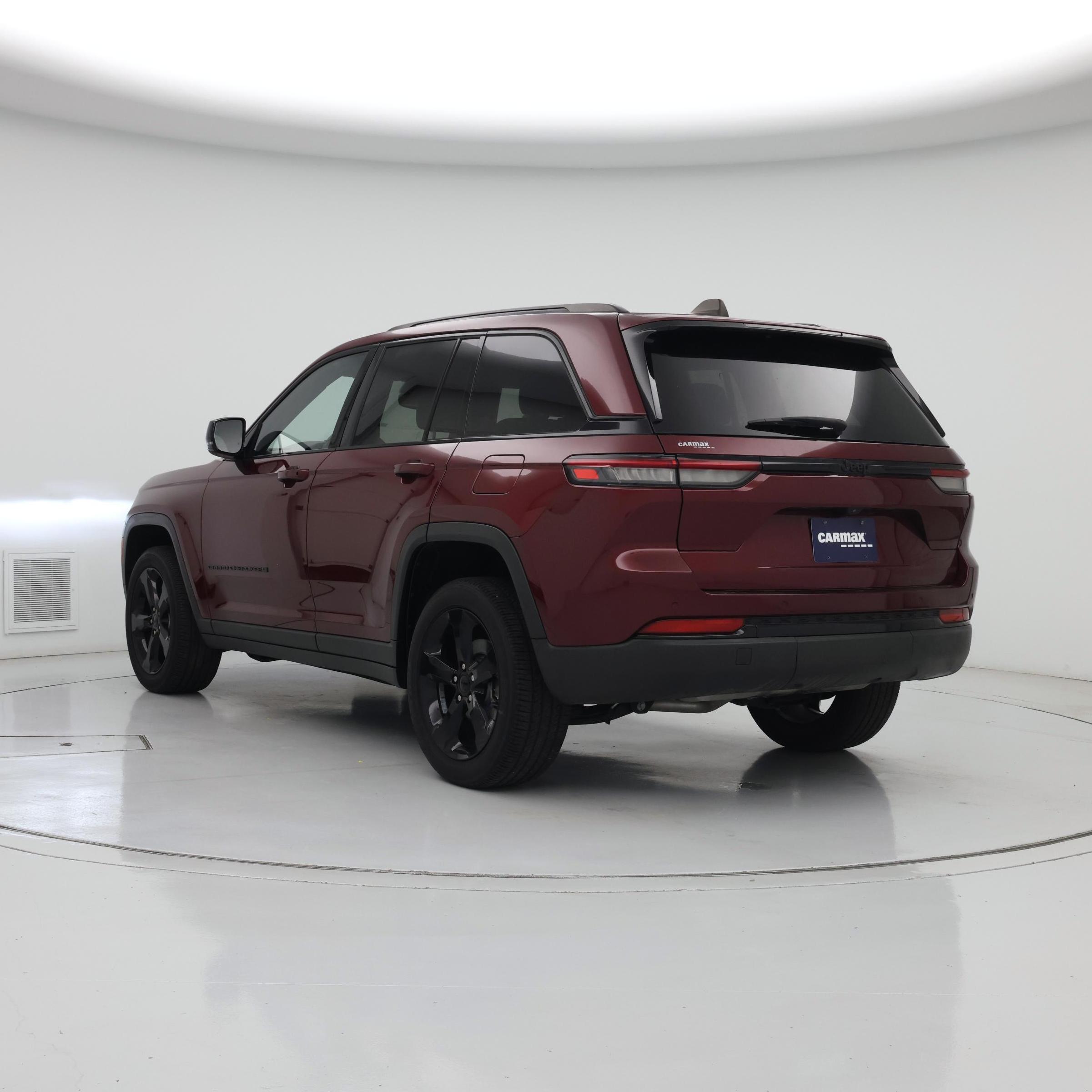 Thumbnail: 2023 Jeep Grand Cherokee - 2