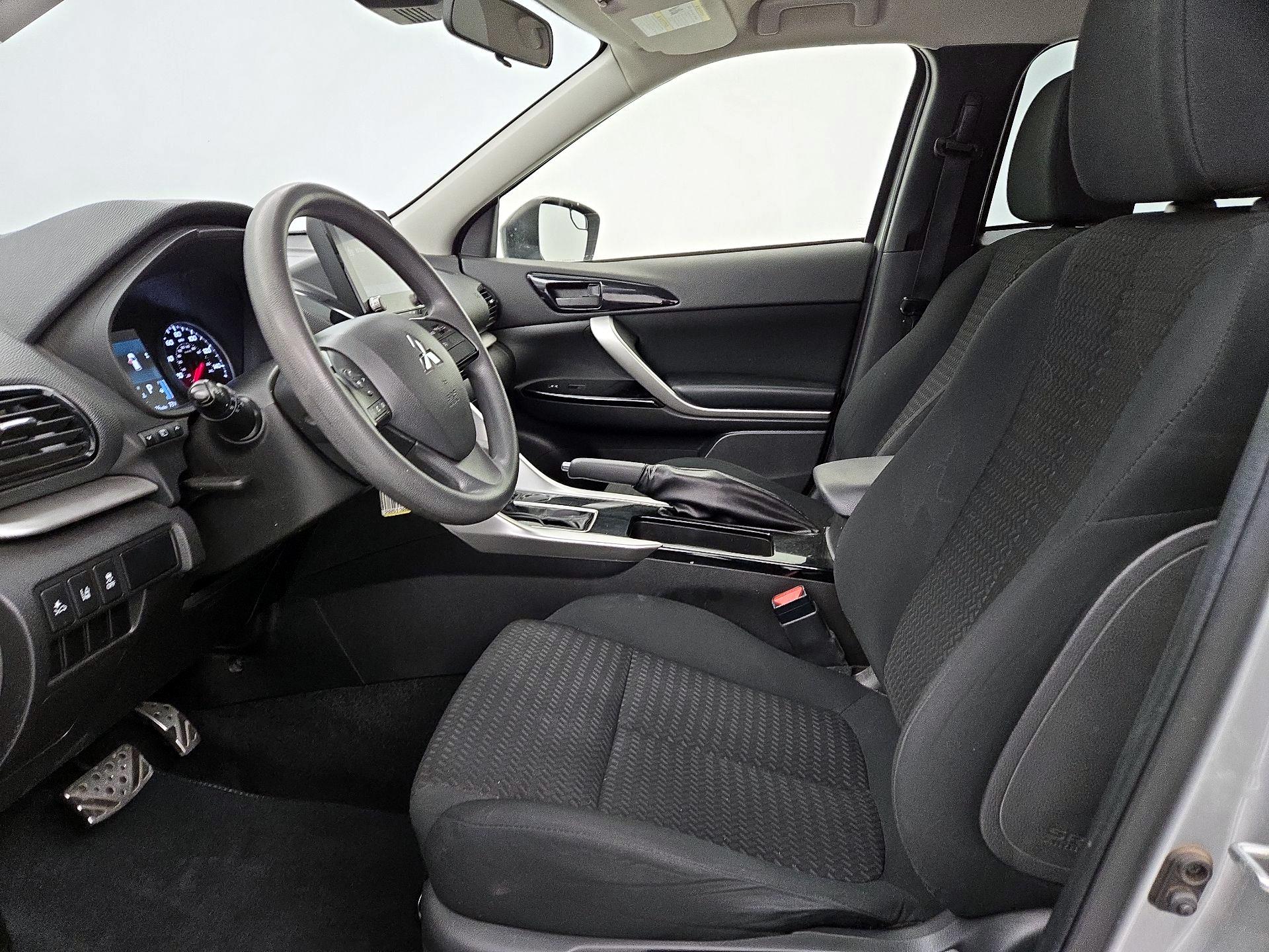 Thumbnail: 2022 Mitsubishi Eclipse Cross - 11