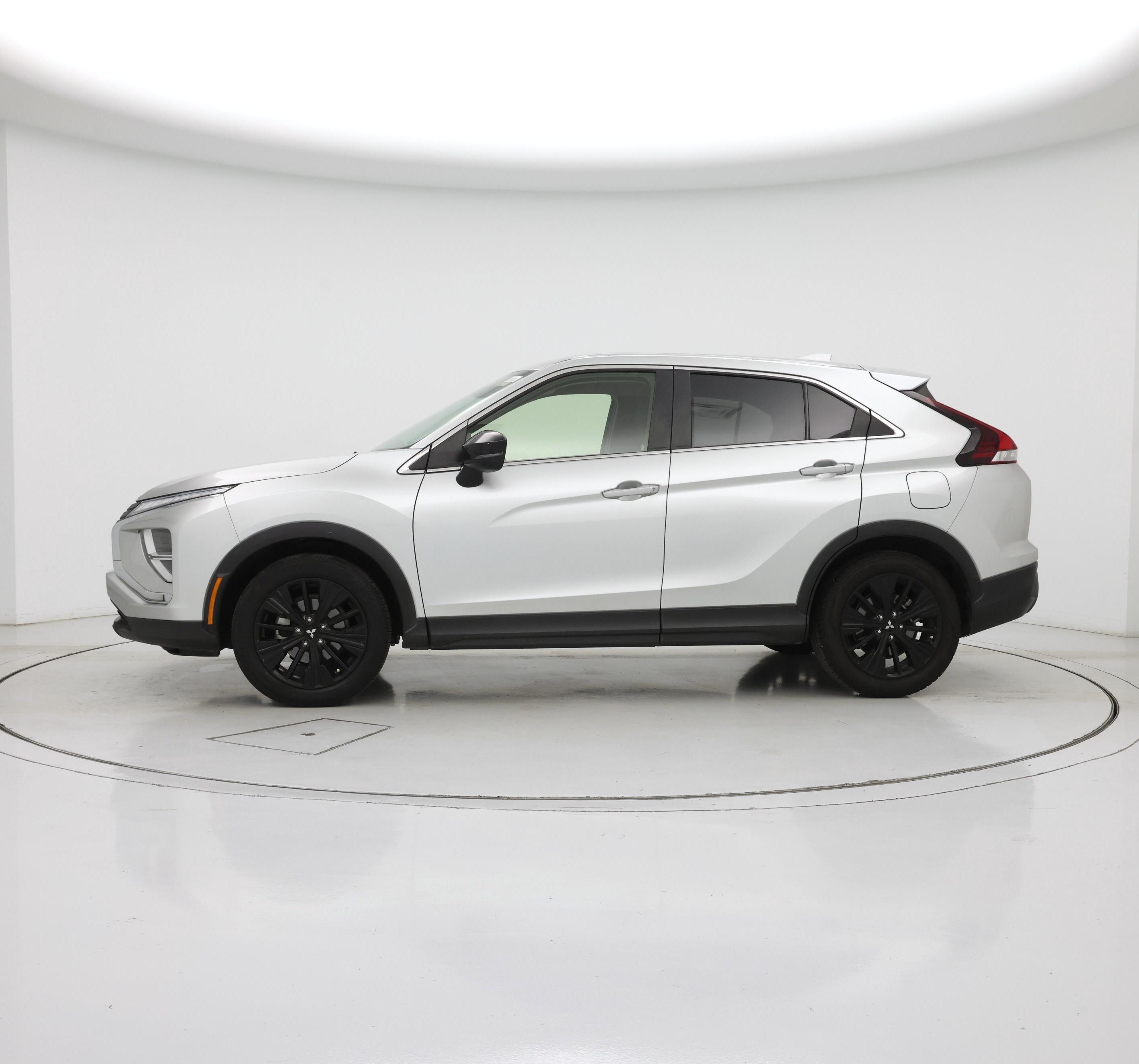 Thumbnail: 2022 Mitsubishi Eclipse Cross - 3