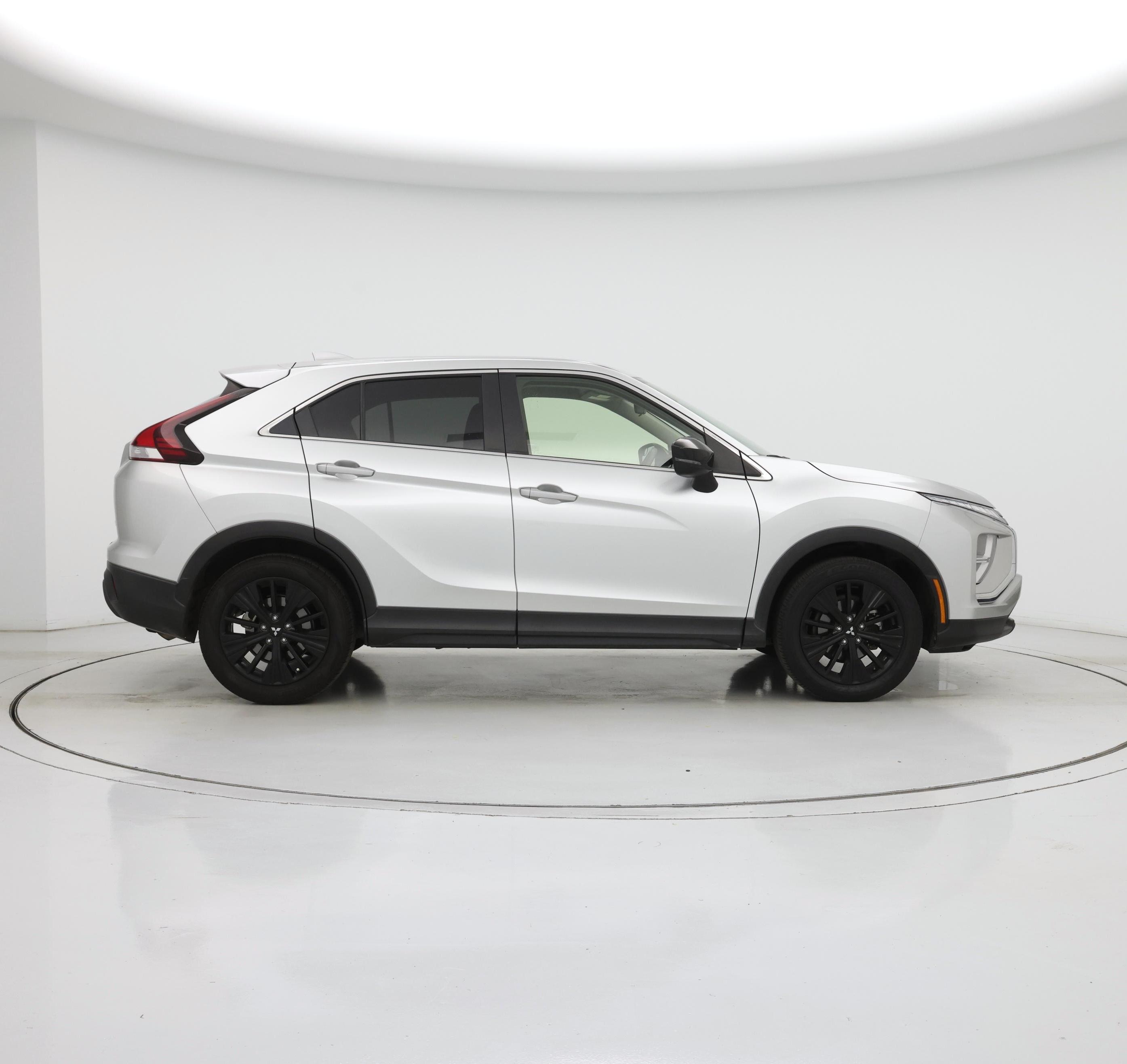 Thumbnail: 2022 Mitsubishi Eclipse Cross - 7