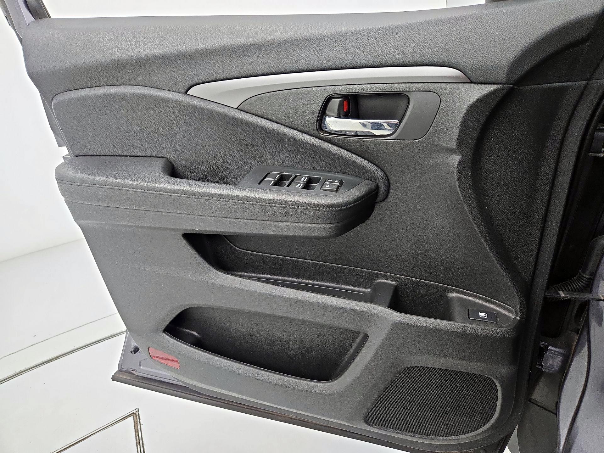 Thumbnail: 2021 Honda Passport - 12