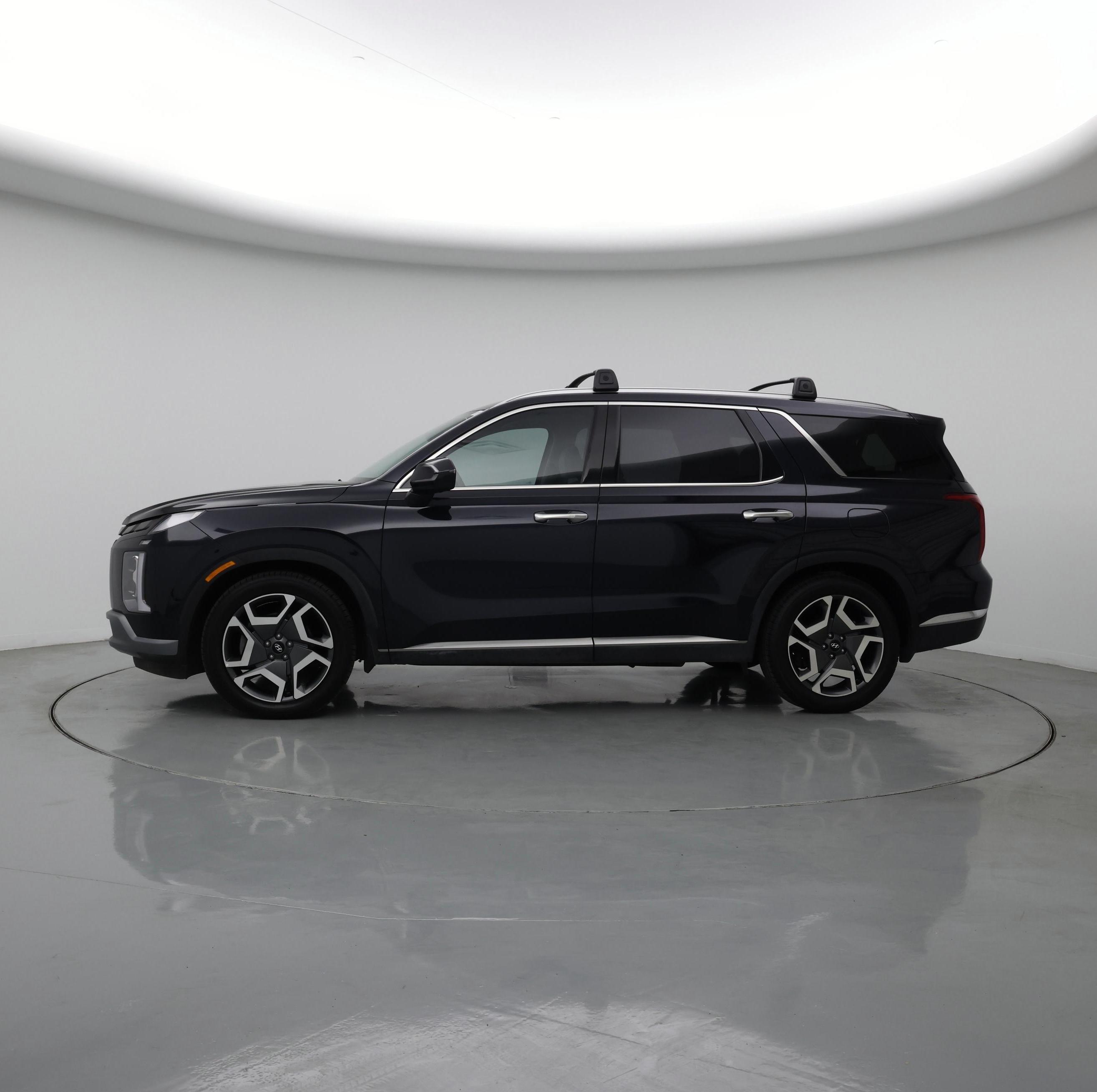 Thumbnail: 2023 Hyundai Palisade - 3