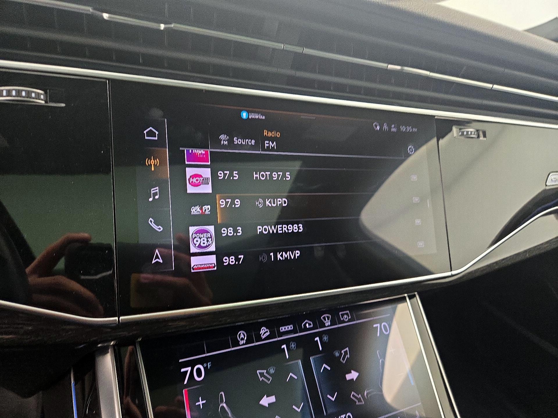 Thumbnail: 2021 Audi Q7 - 16