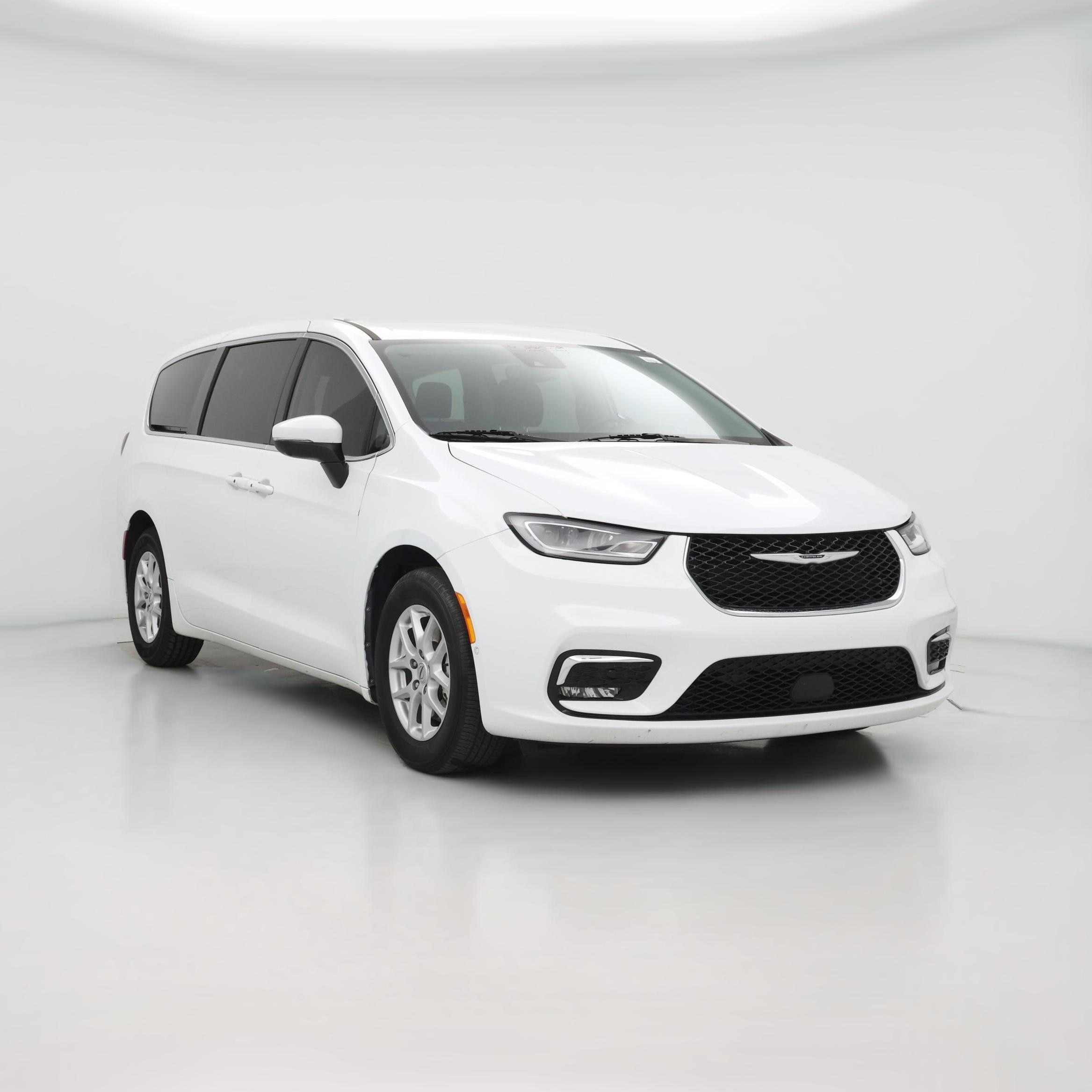 Thumbnail: 2023 Chrysler Pacifica - 1