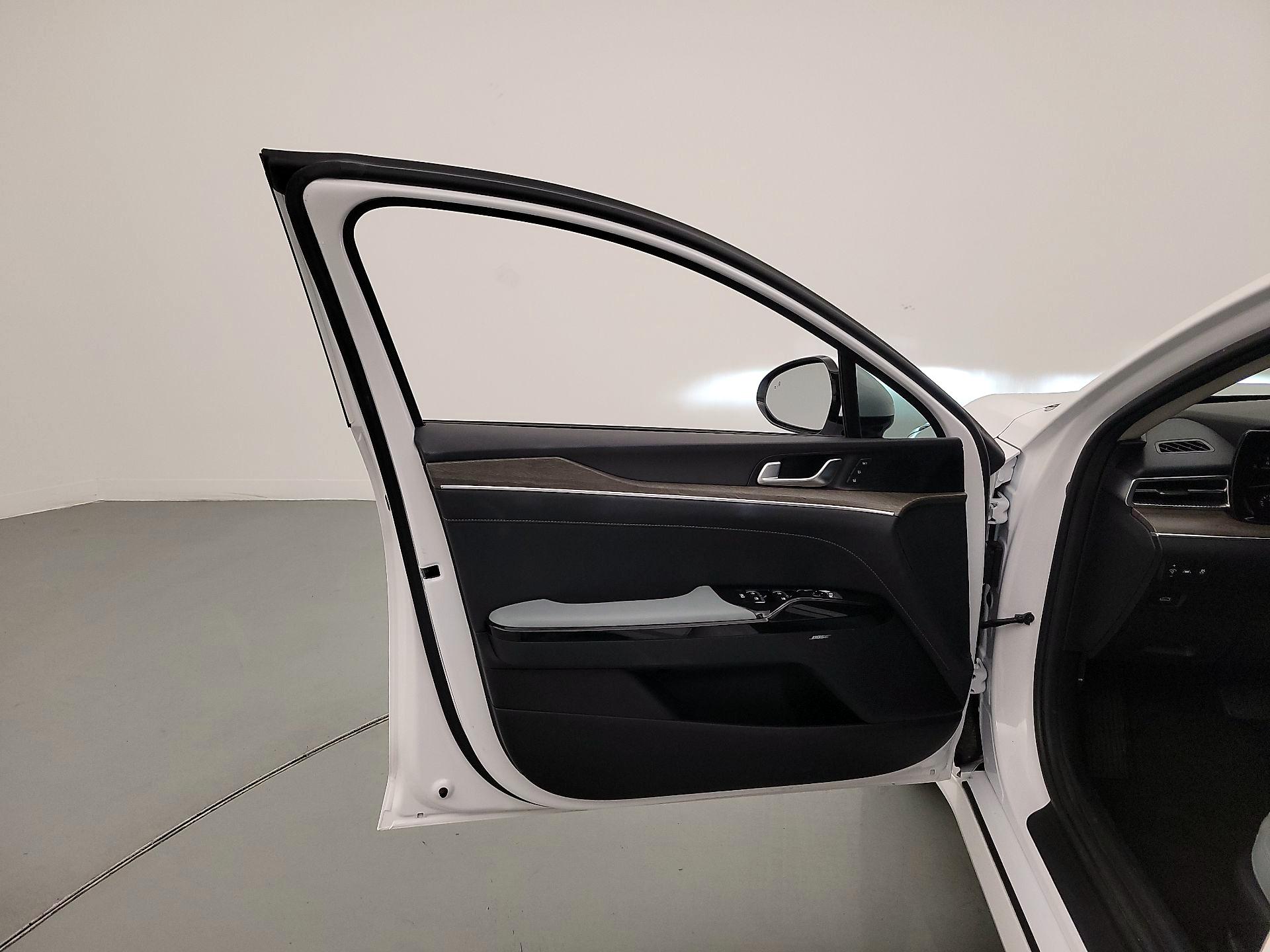 Thumbnail: 2024 Kia K5 - 12