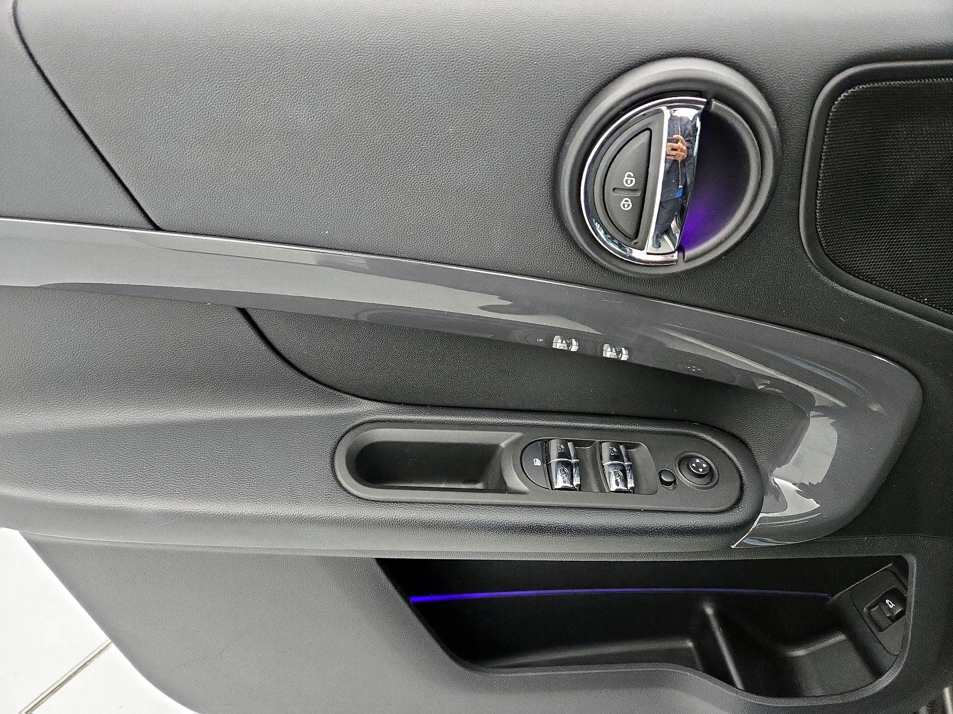 Thumbnail: 2020 MINI Cooper Countryman - 12