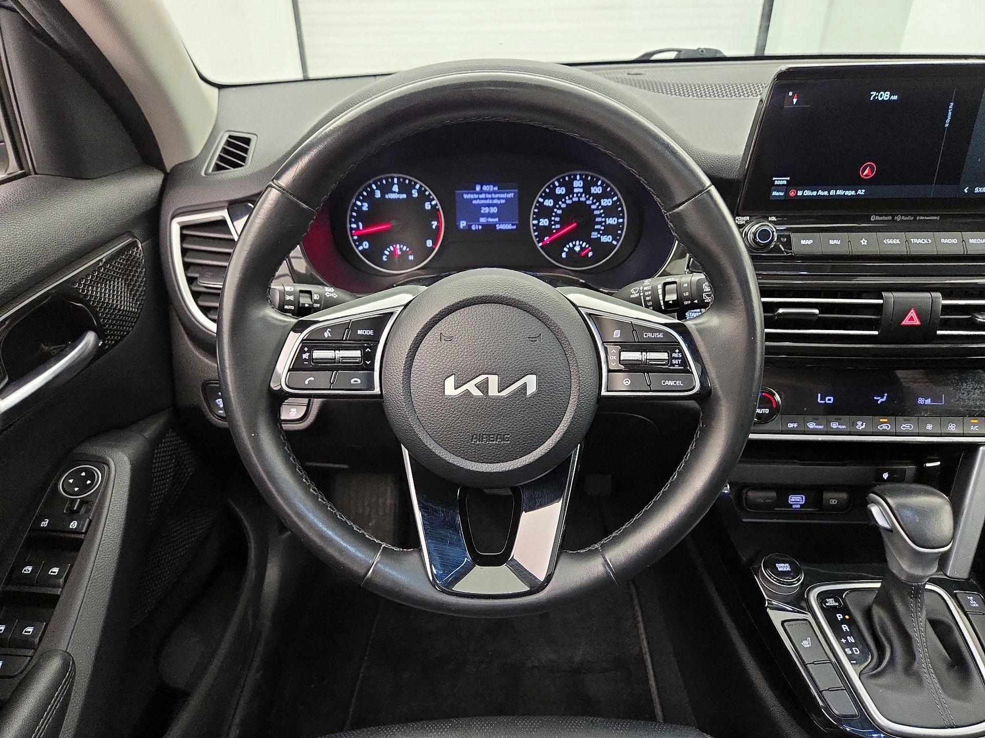 Thumbnail: 2022 Kia Seltos - 10