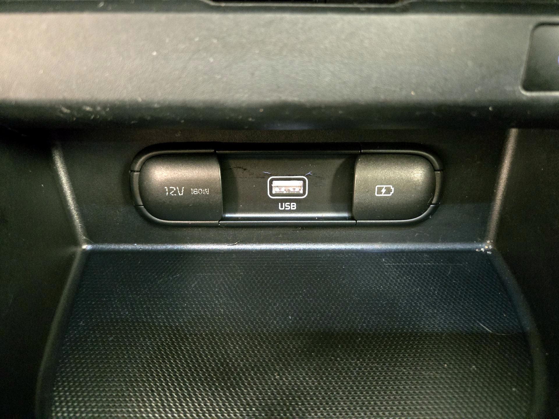 Thumbnail: 2022 Kia Seltos - 19