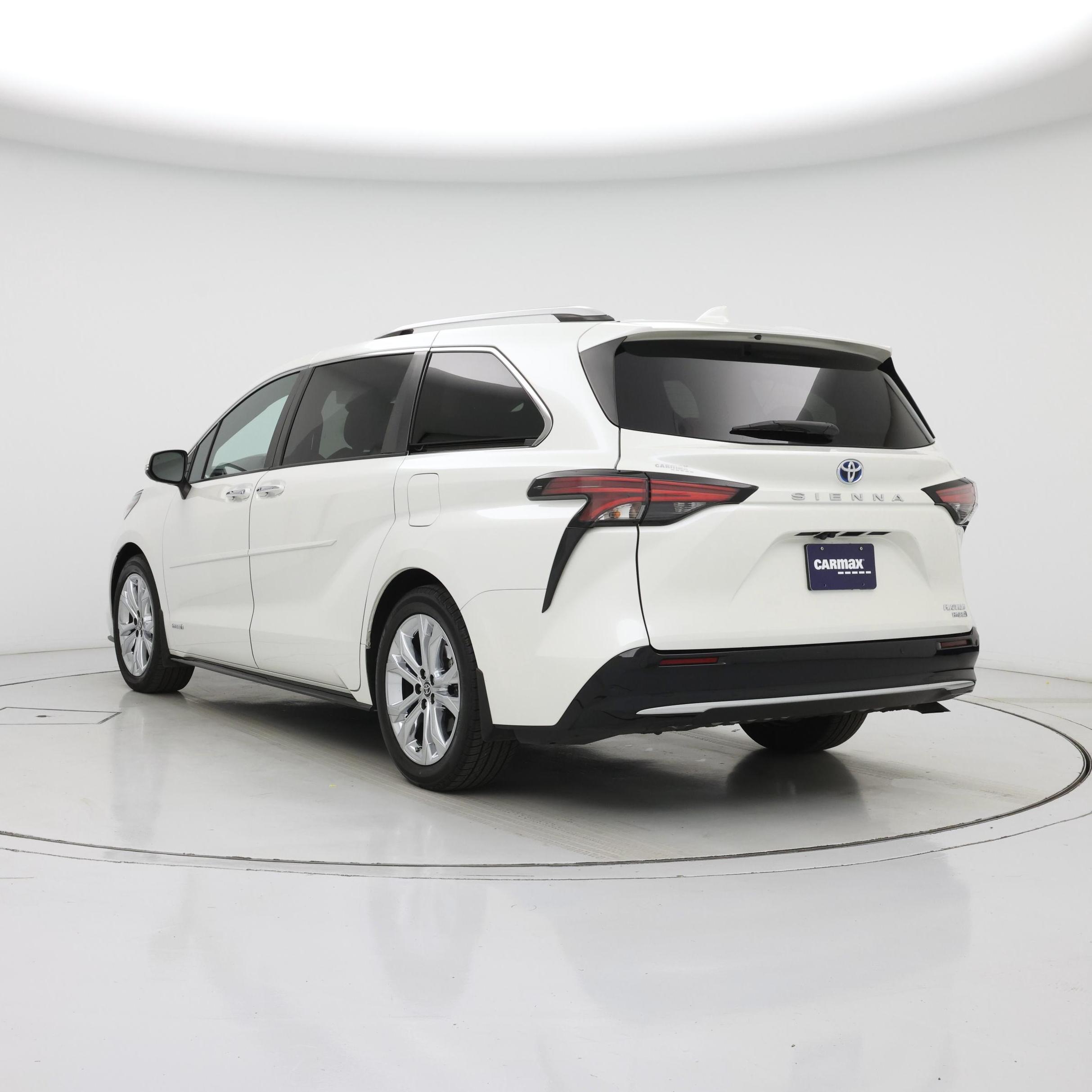 Thumbnail: 2021 Toyota Sienna - 2