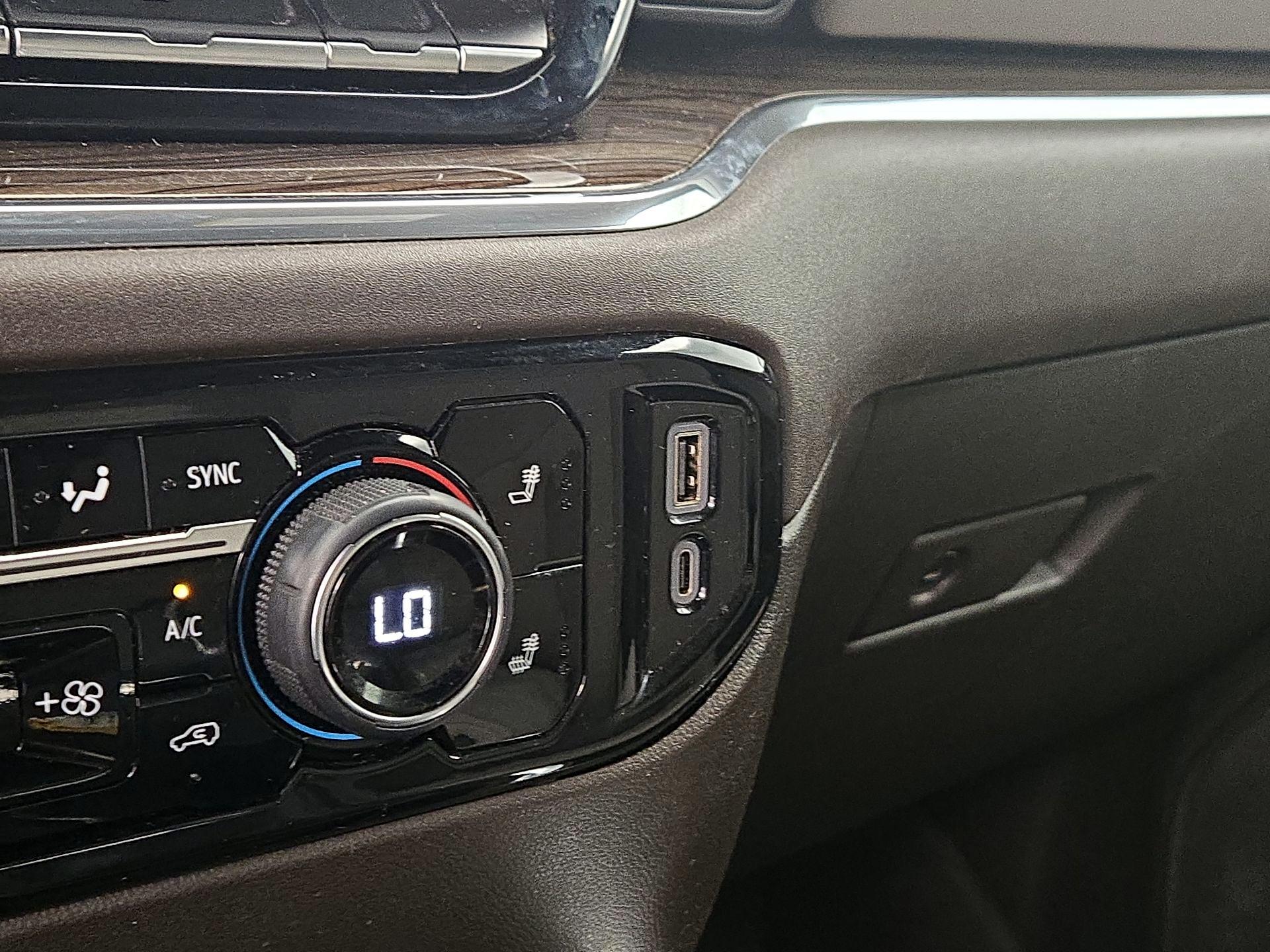 Thumbnail: 2023 Chevrolet Silverado 1500 - 18