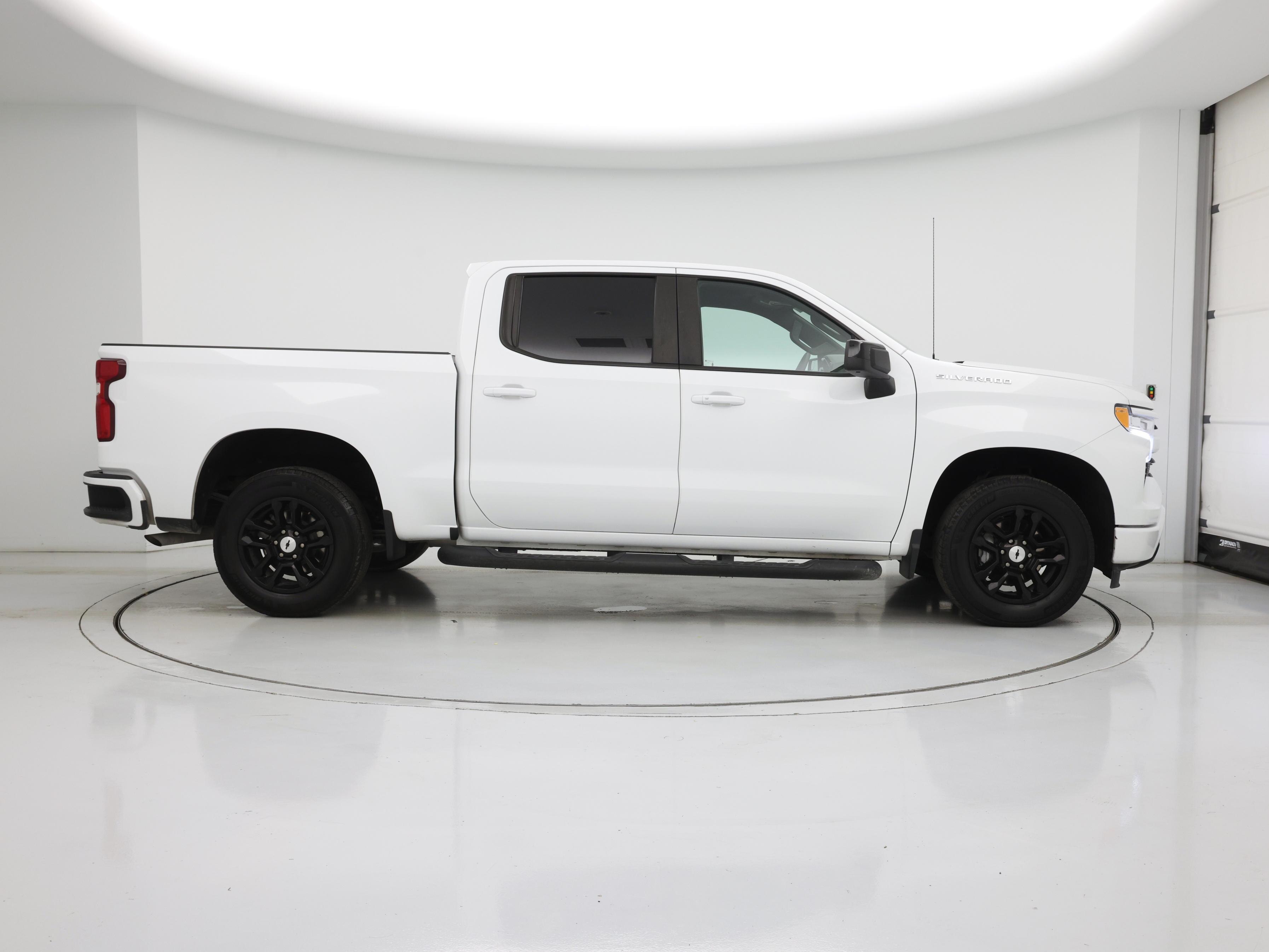 Thumbnail: 2023 Chevrolet Silverado 1500 - 7