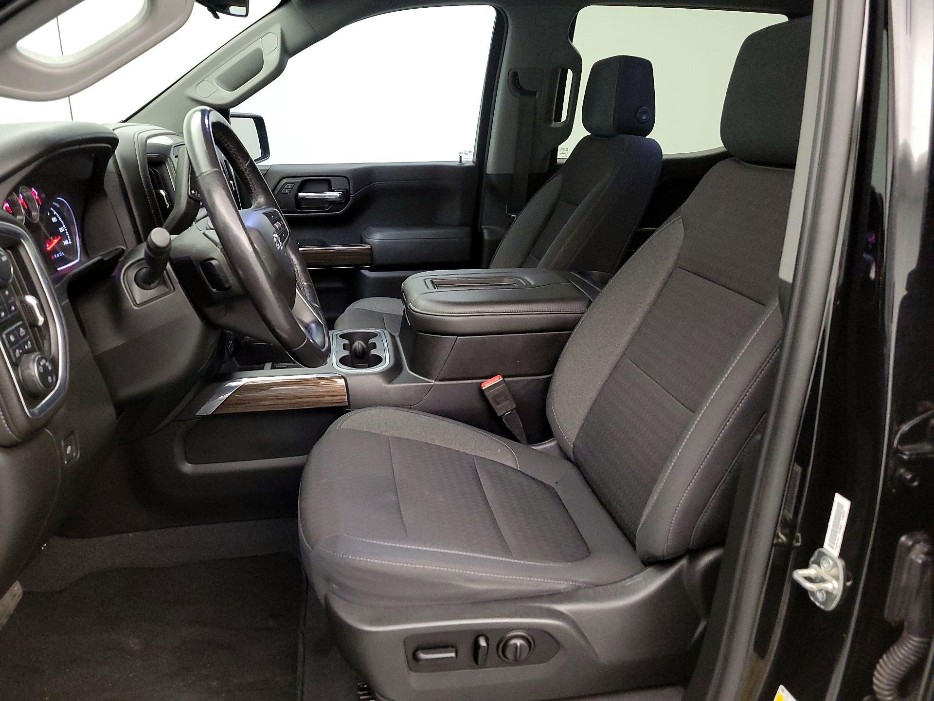 Thumbnail: 2020 Chevrolet Silverado 1500 - 11