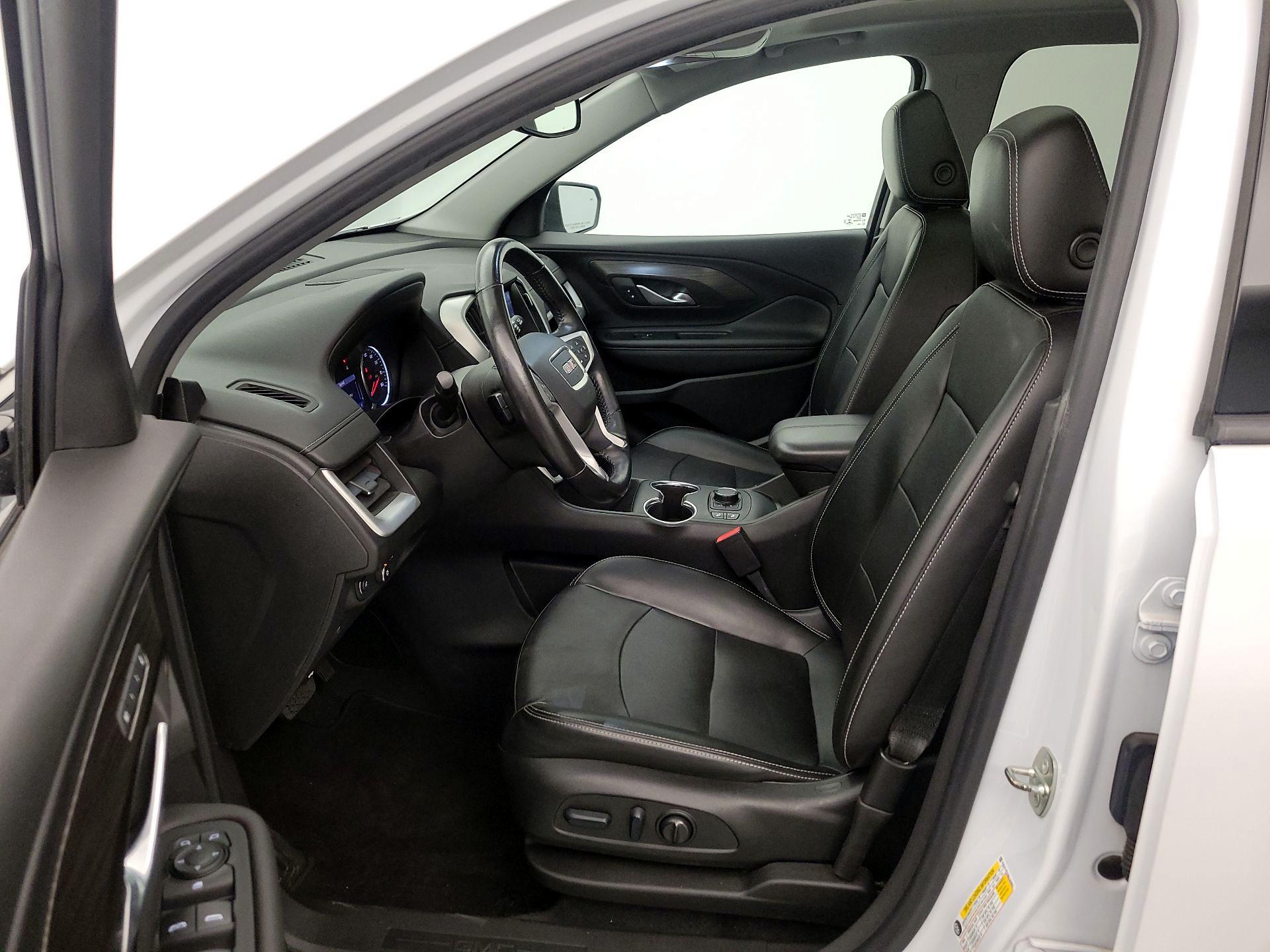 Thumbnail: 2022 GMC Terrain - 11