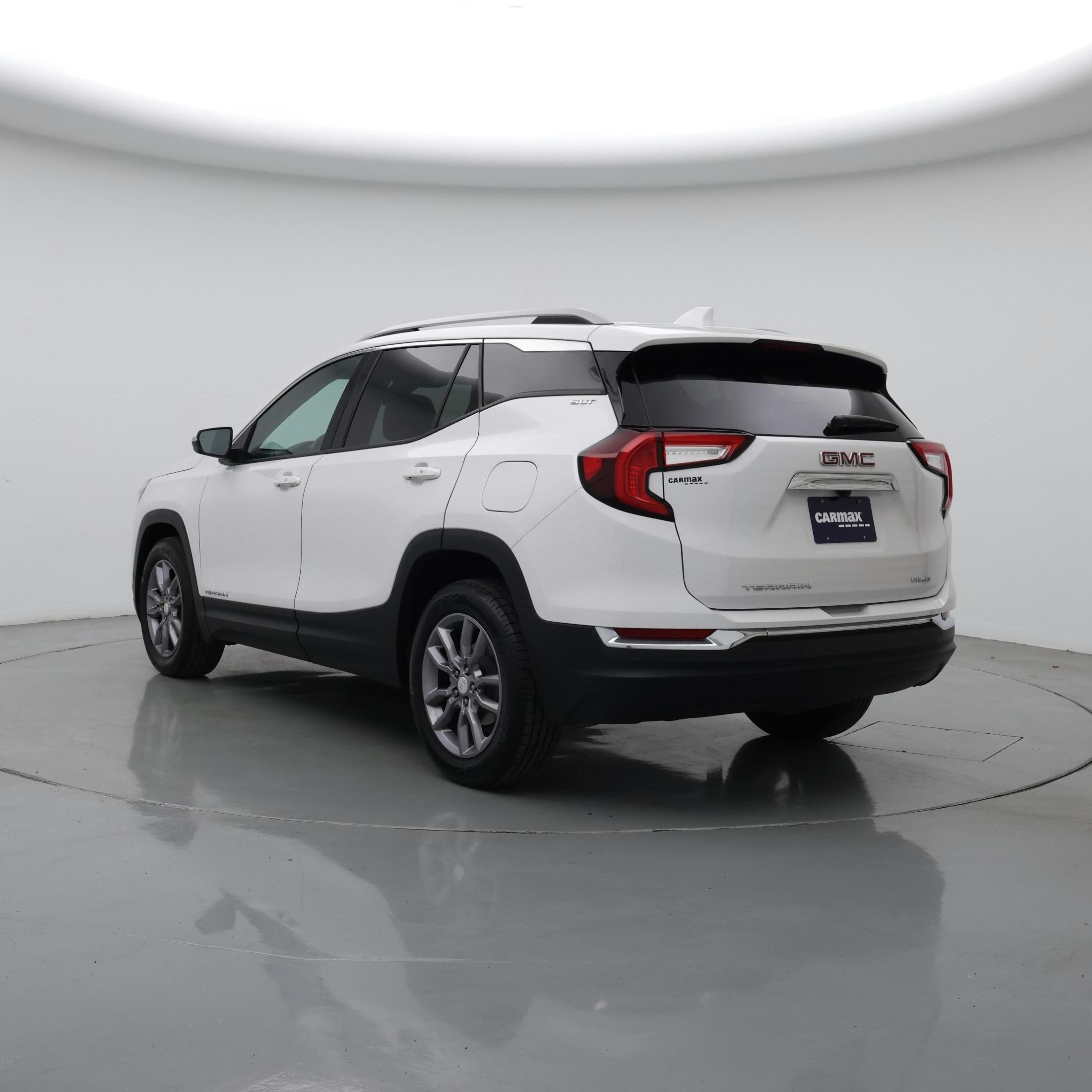 Thumbnail: 2022 GMC Terrain - 2