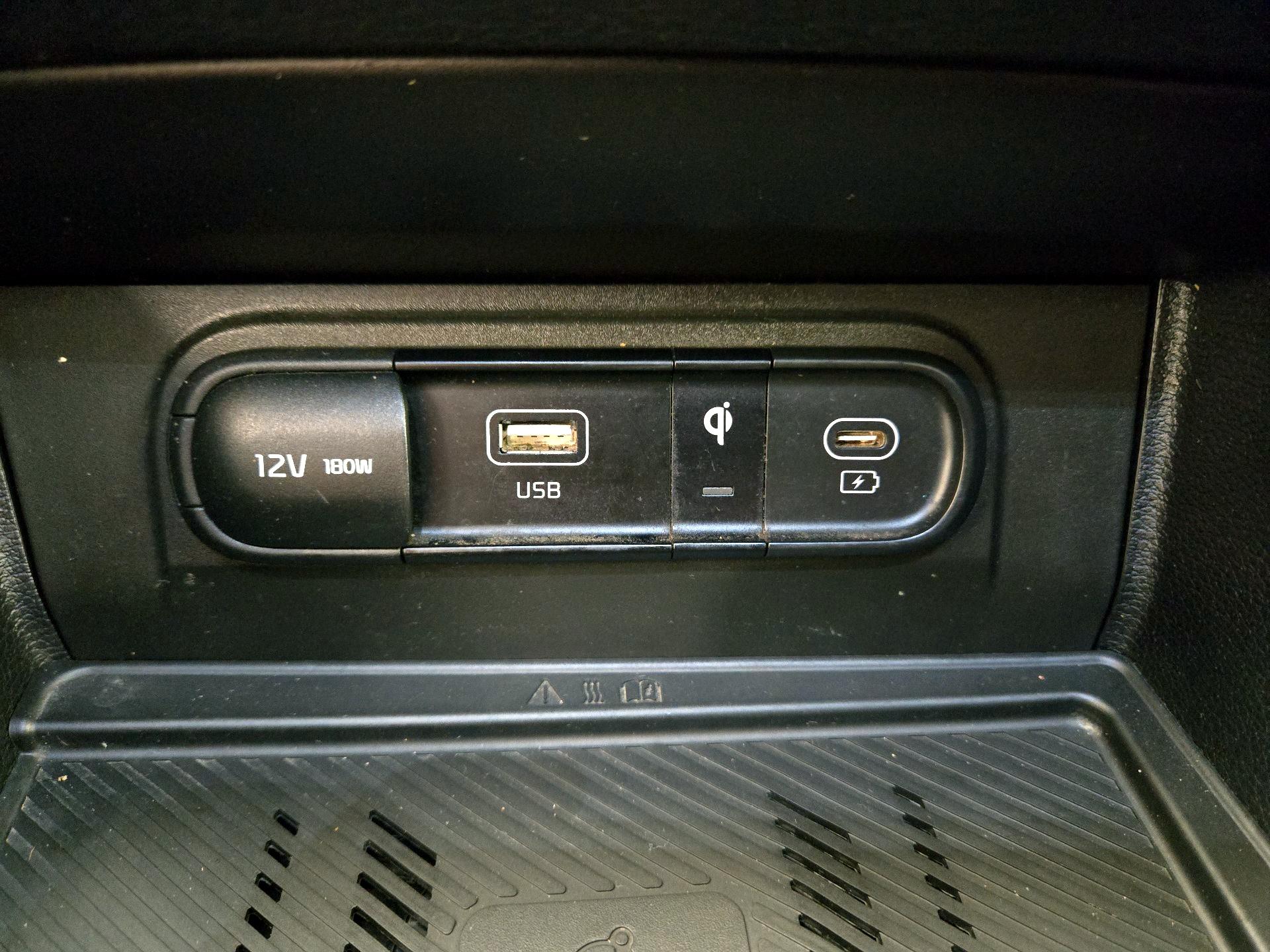 Thumbnail: 2023 Kia Sportage - 19