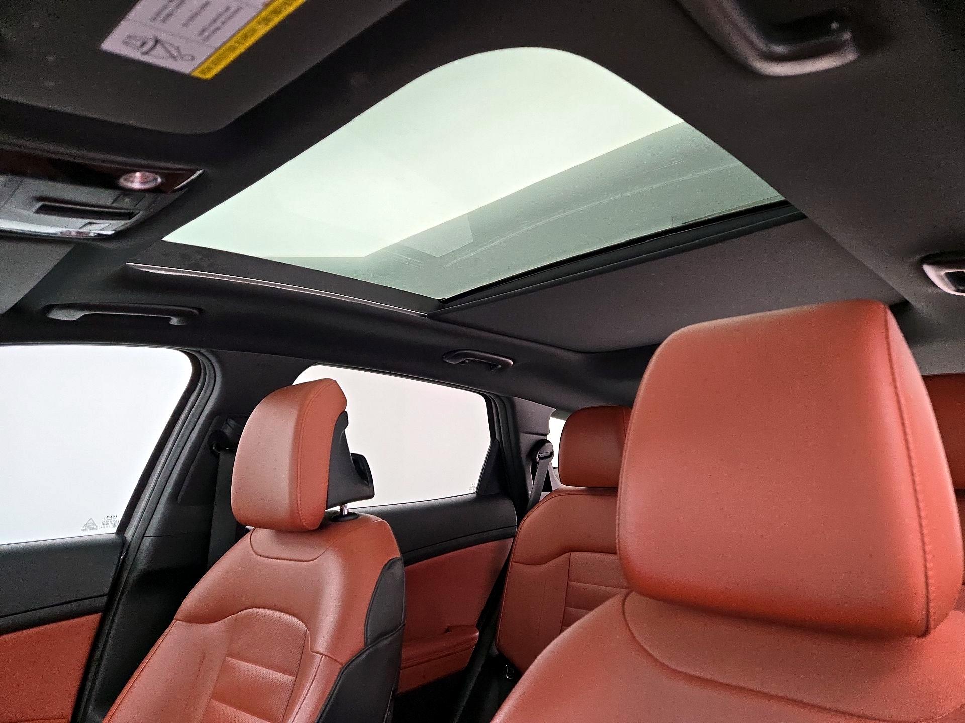 Thumbnail: 2023 Kia Sportage - 20