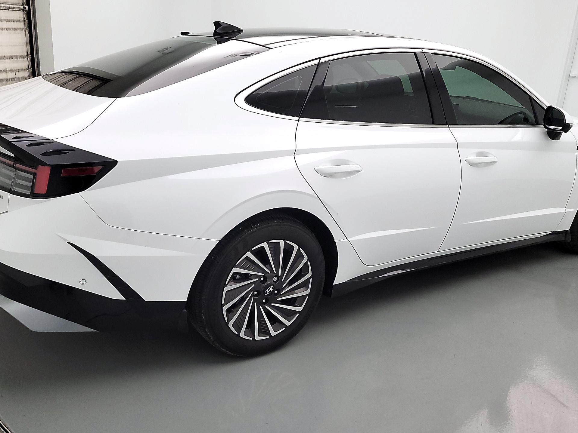 Thumbnail: 2024 Hyundai Sonata - 5