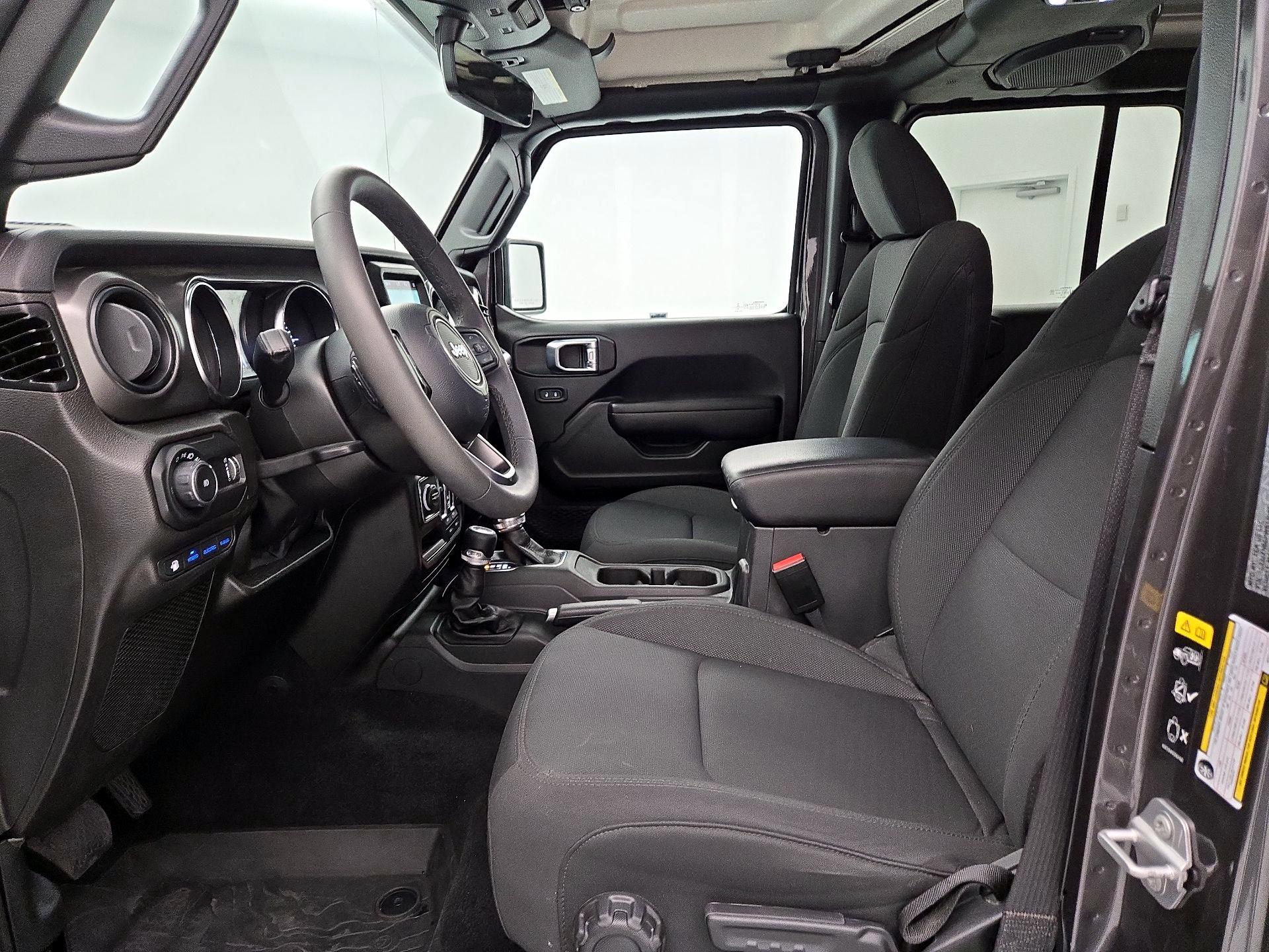 Thumbnail: 2023 Jeep Wrangler - 11