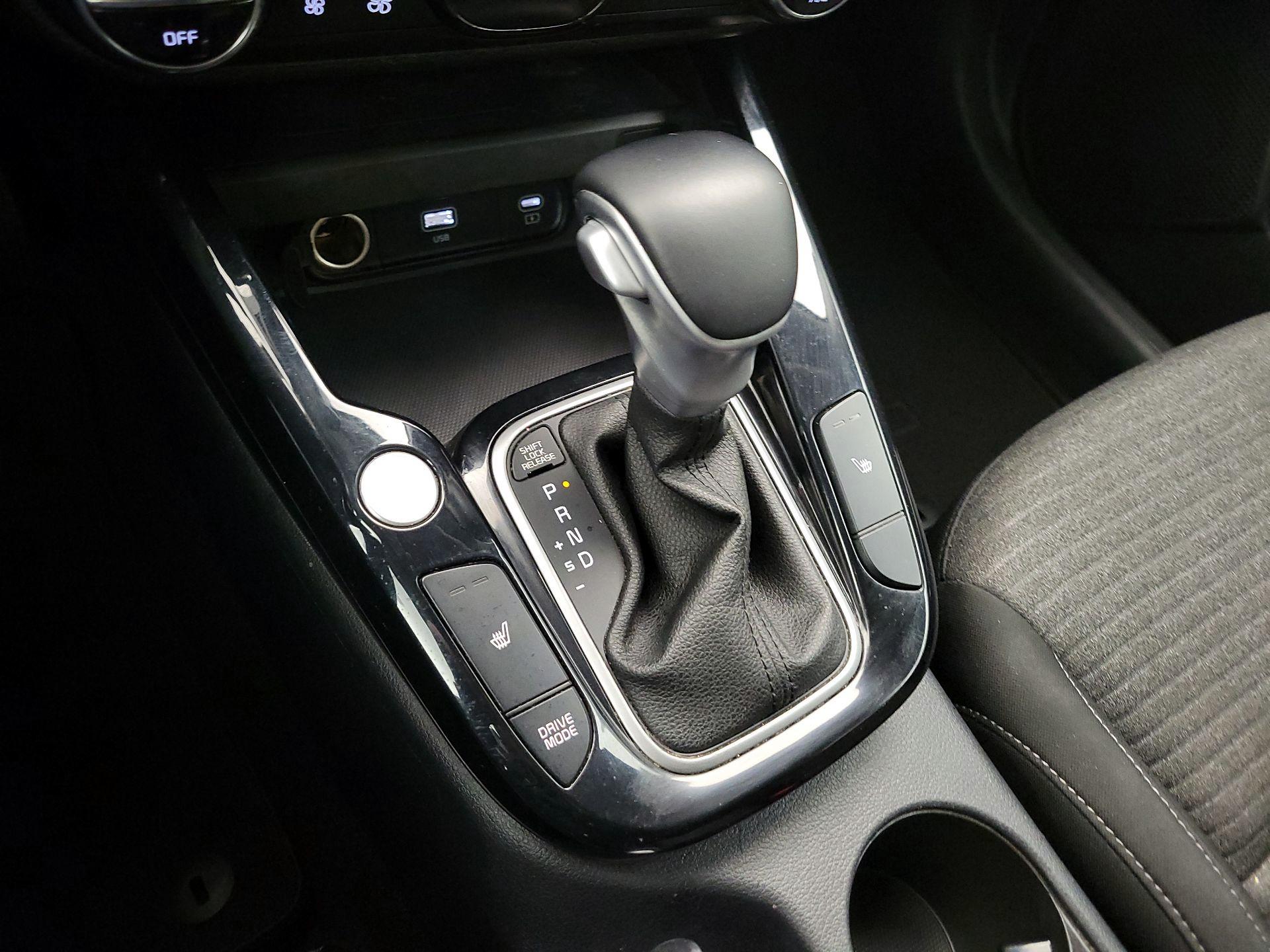 Thumbnail: 2023 Kia Soul - 18