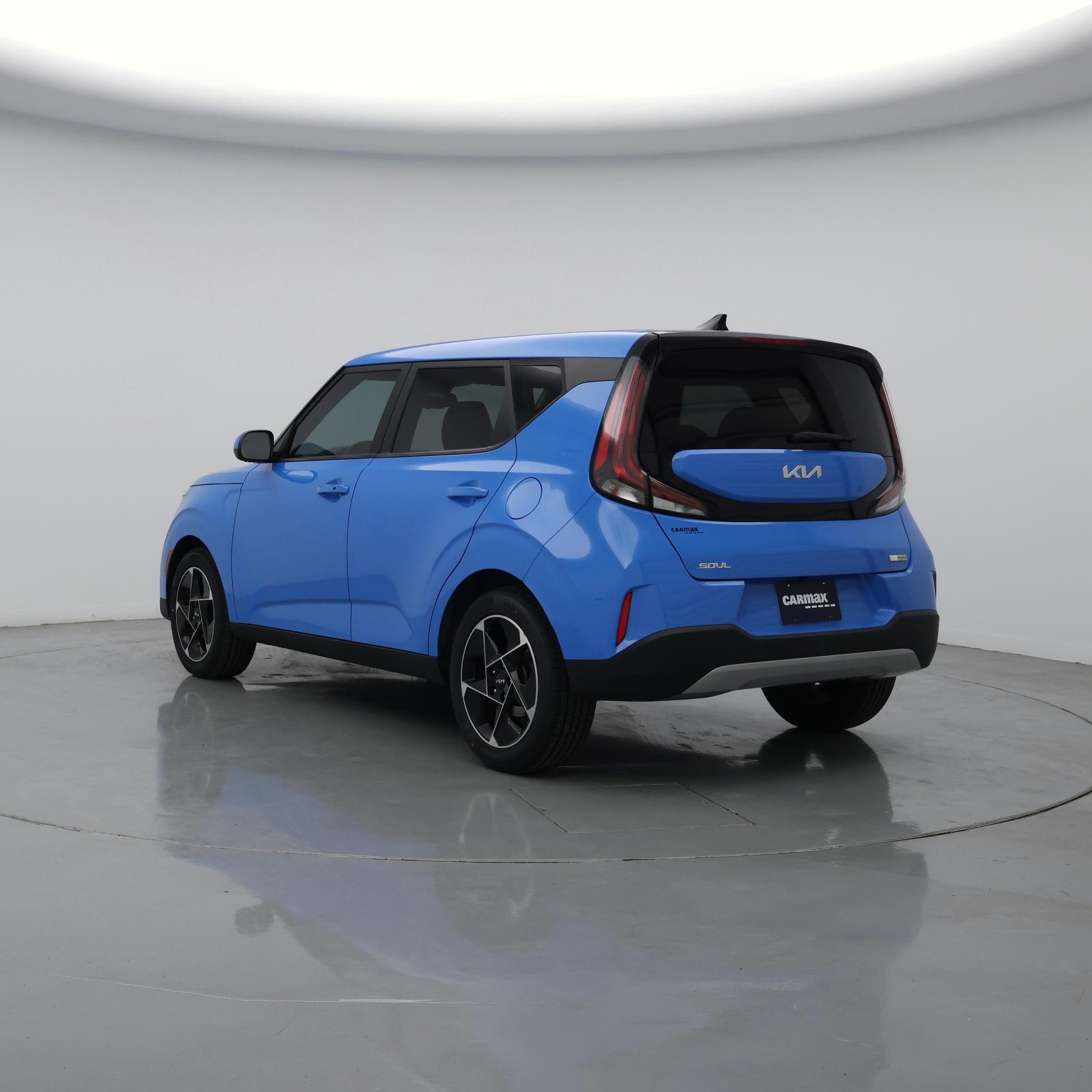 Thumbnail: 2023 Kia Soul - 2