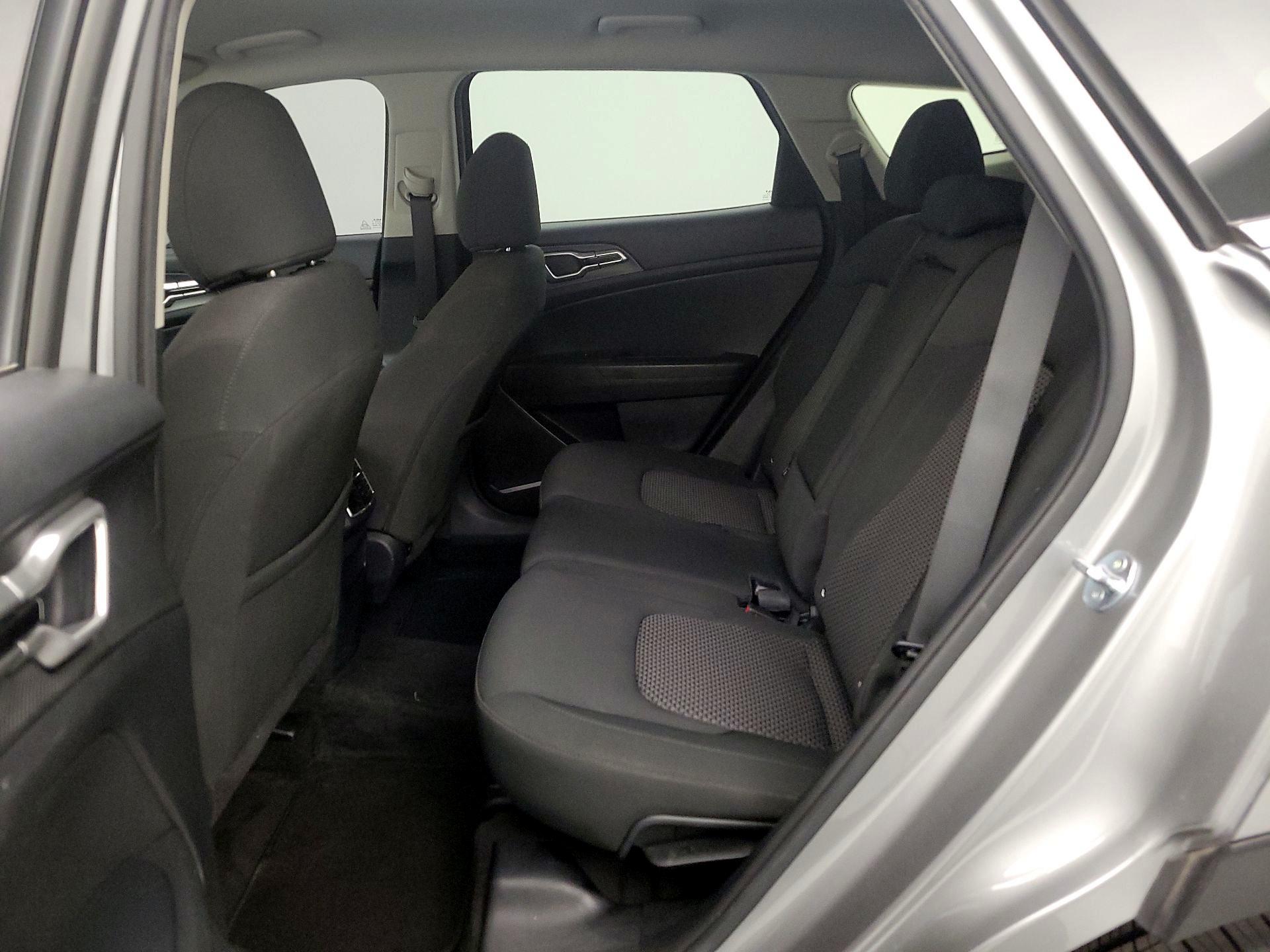 Thumbnail: 2024 Kia Sportage - 19