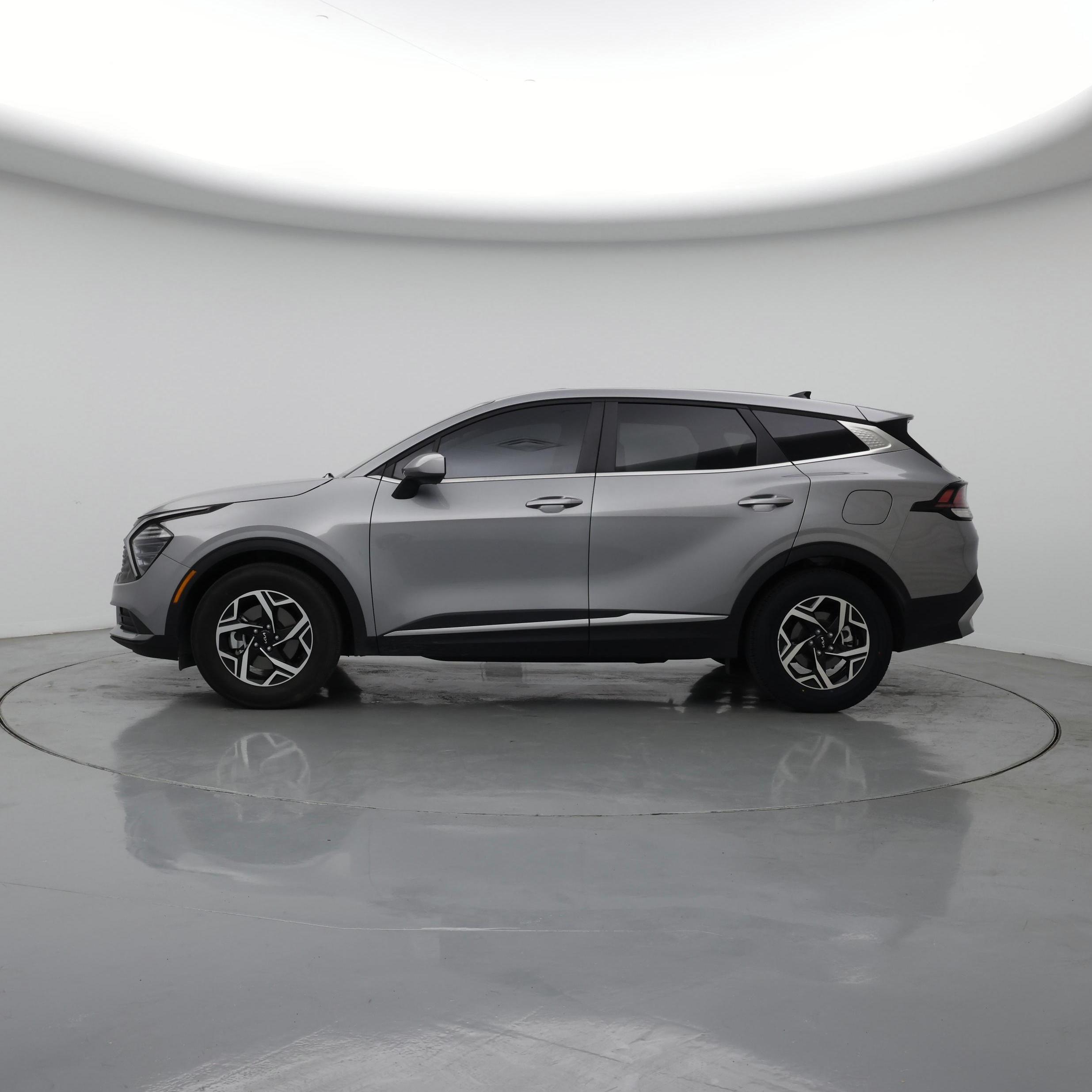 Thumbnail: 2024 Kia Sportage - 3