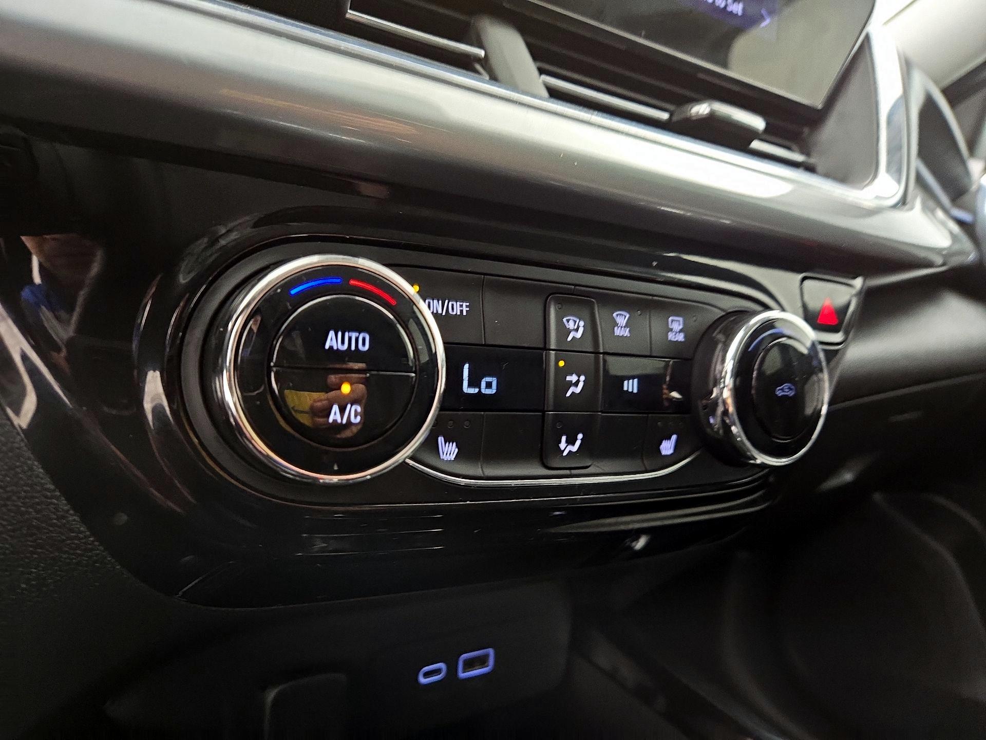 Thumbnail: 2025 Chevrolet Trax - 16