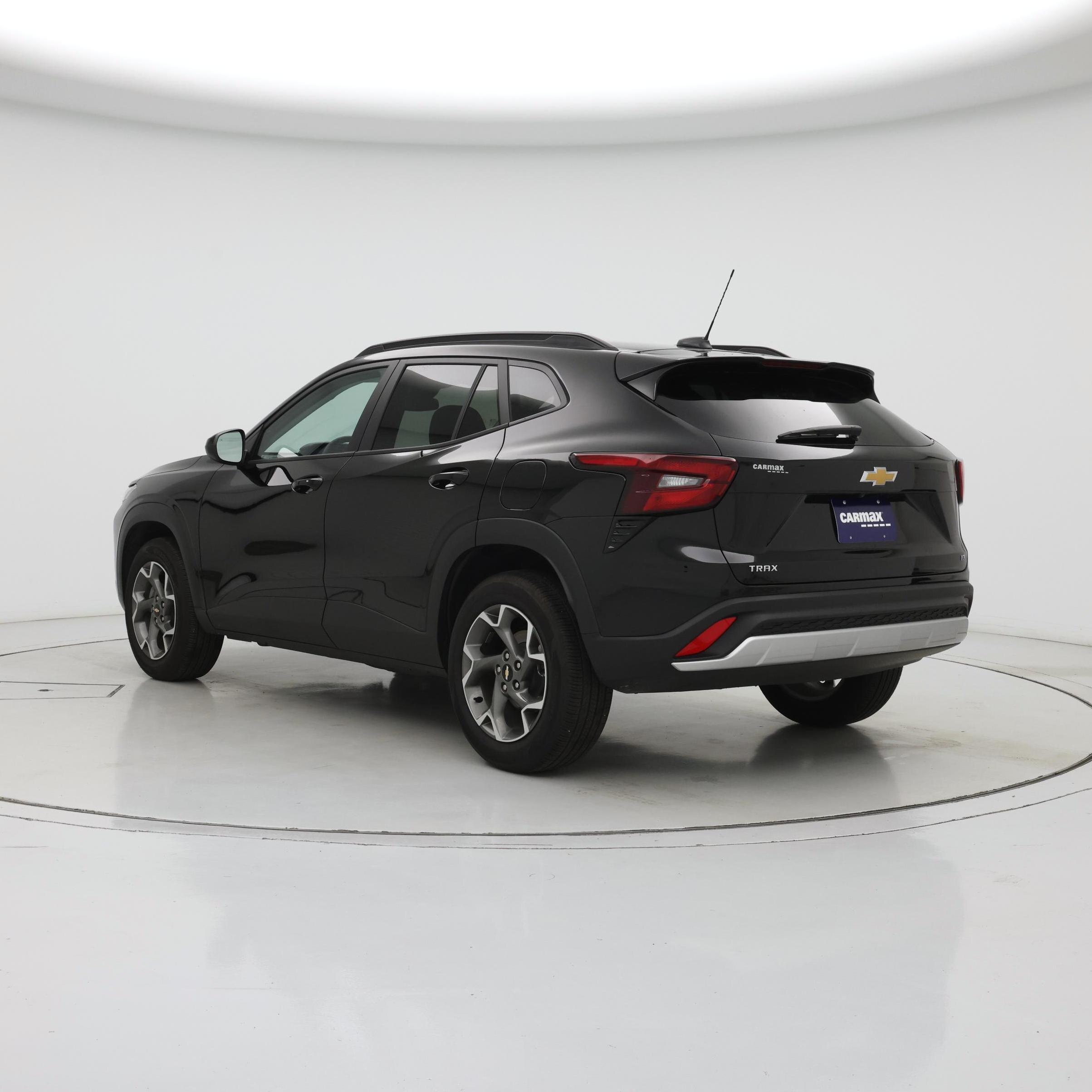 Thumbnail: 2025 Chevrolet Trax - 2