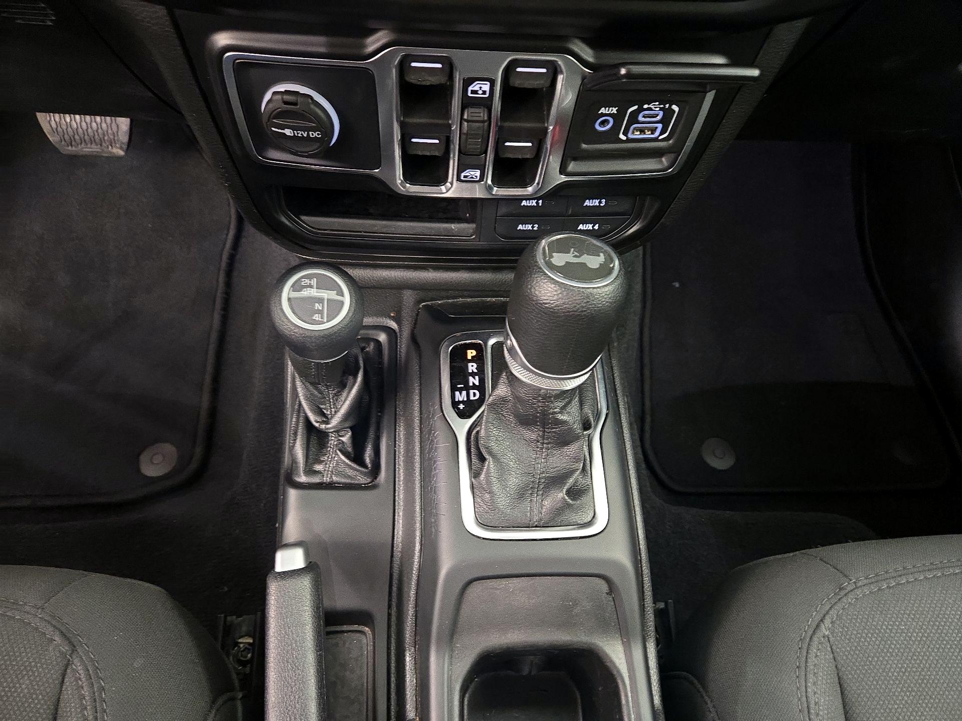 Thumbnail: 2021 Jeep Wrangler - 17