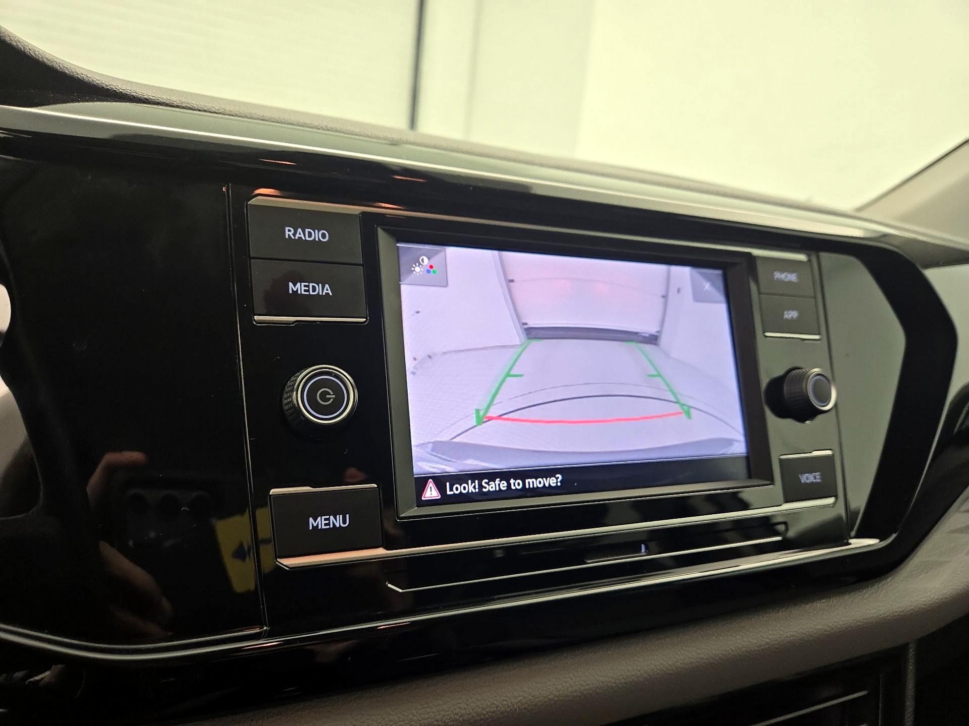 Thumbnail: 2023 Volkswagen Taos - 14