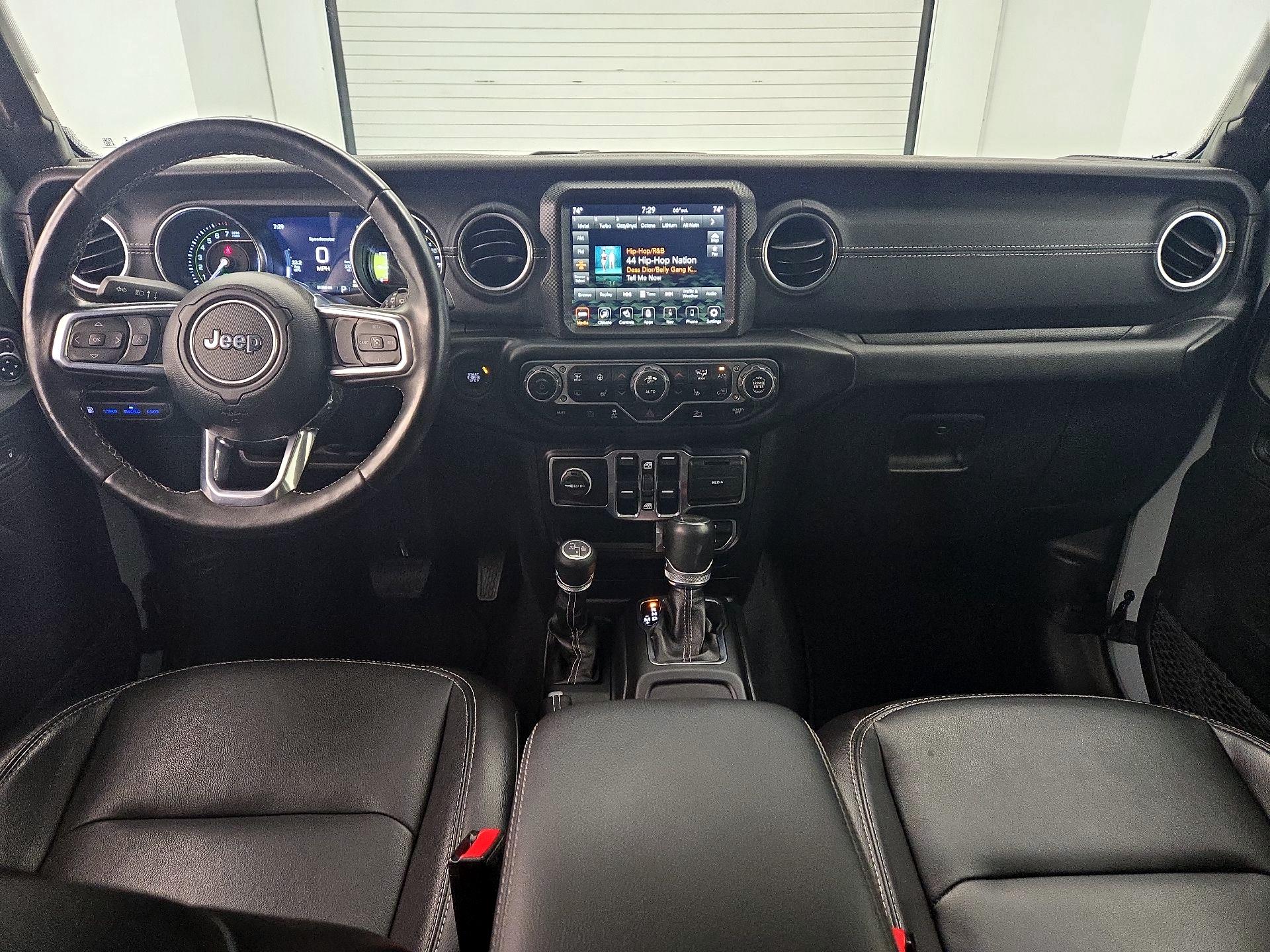 Thumbnail: 2023 Jeep Wrangler - 9