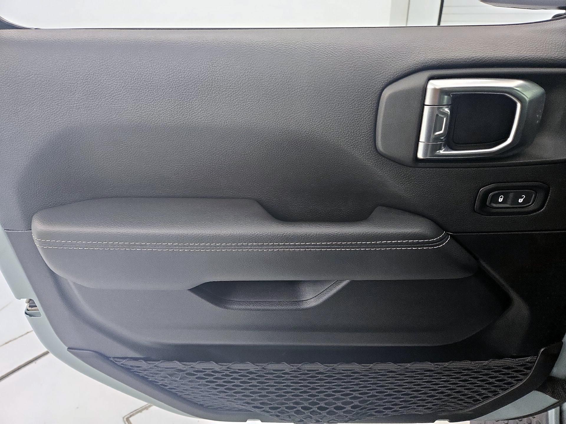 Thumbnail: 2023 Jeep Wrangler - 12