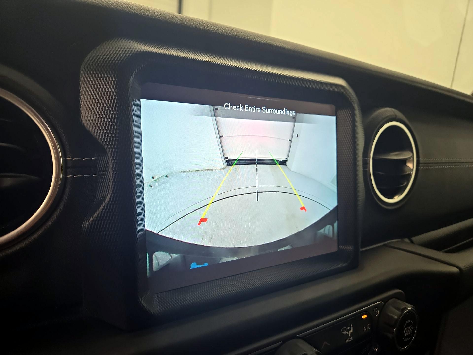 Thumbnail: 2023 Jeep Wrangler - 15