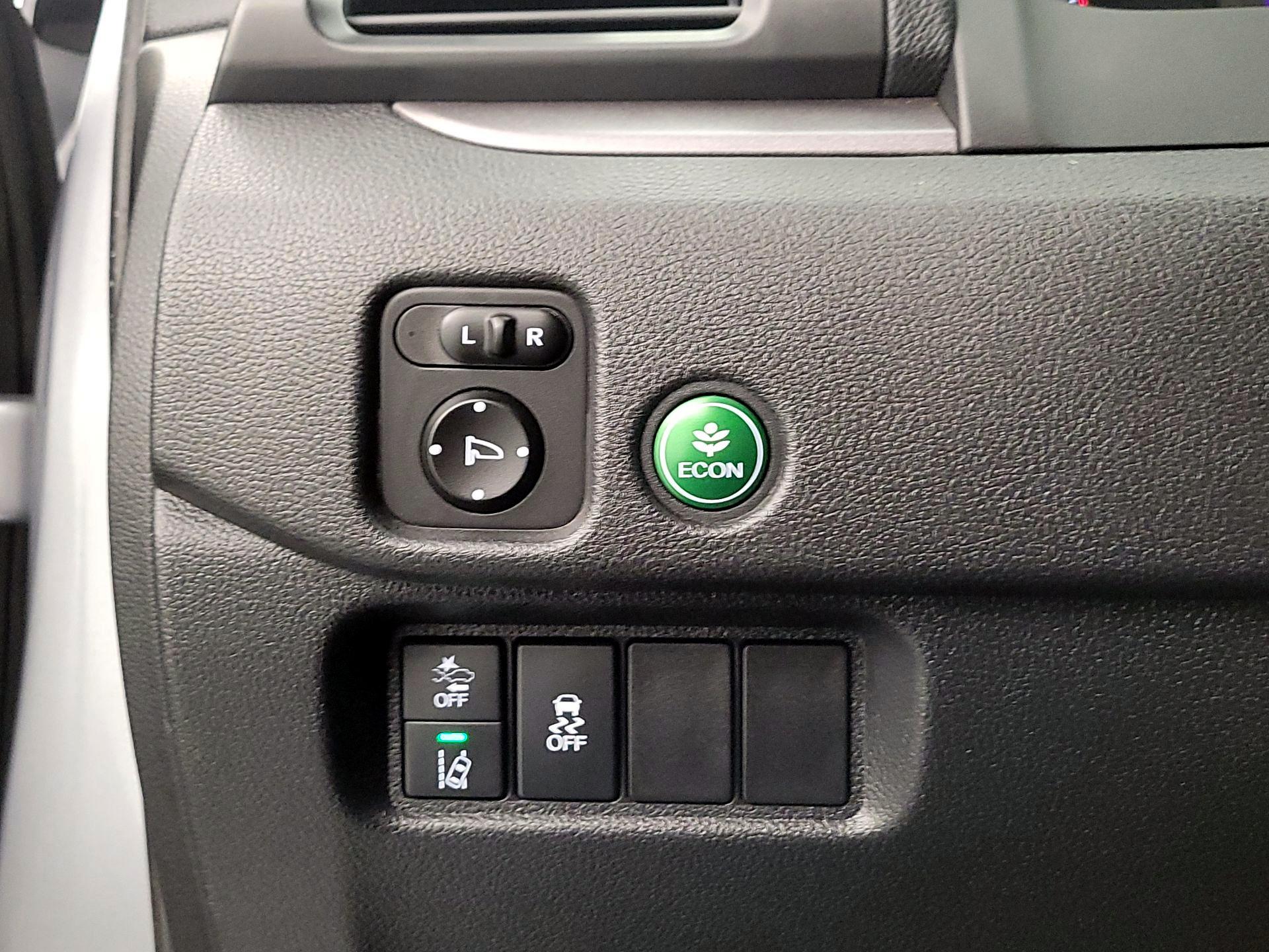 Thumbnail: 2019 Honda Passport - 13