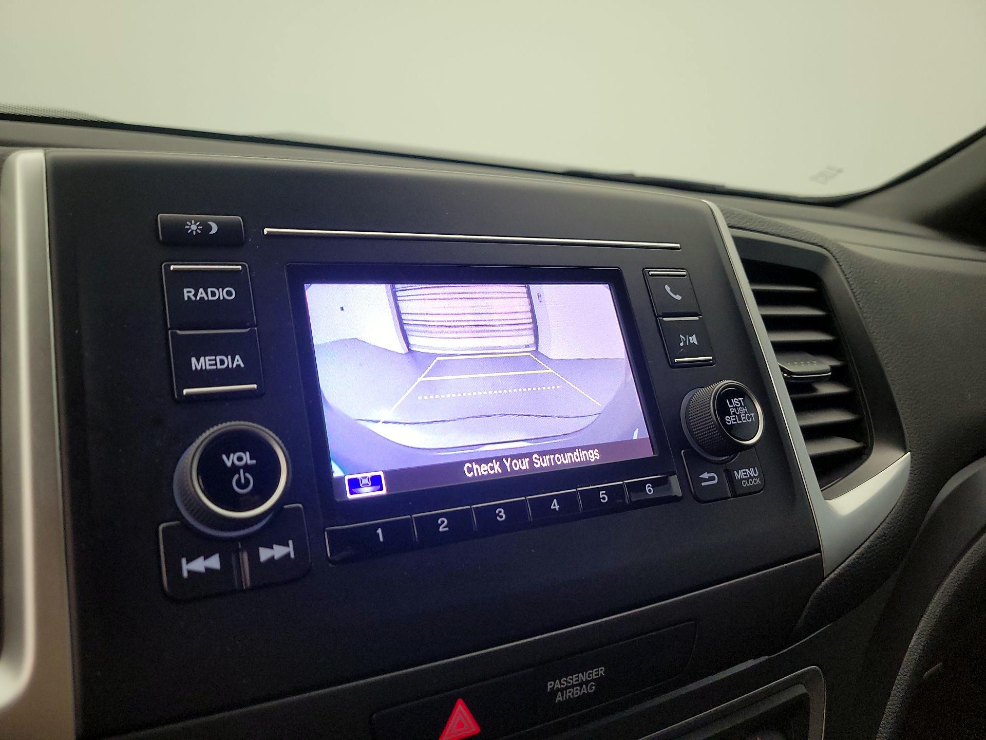 Thumbnail: 2019 Honda Passport - 14