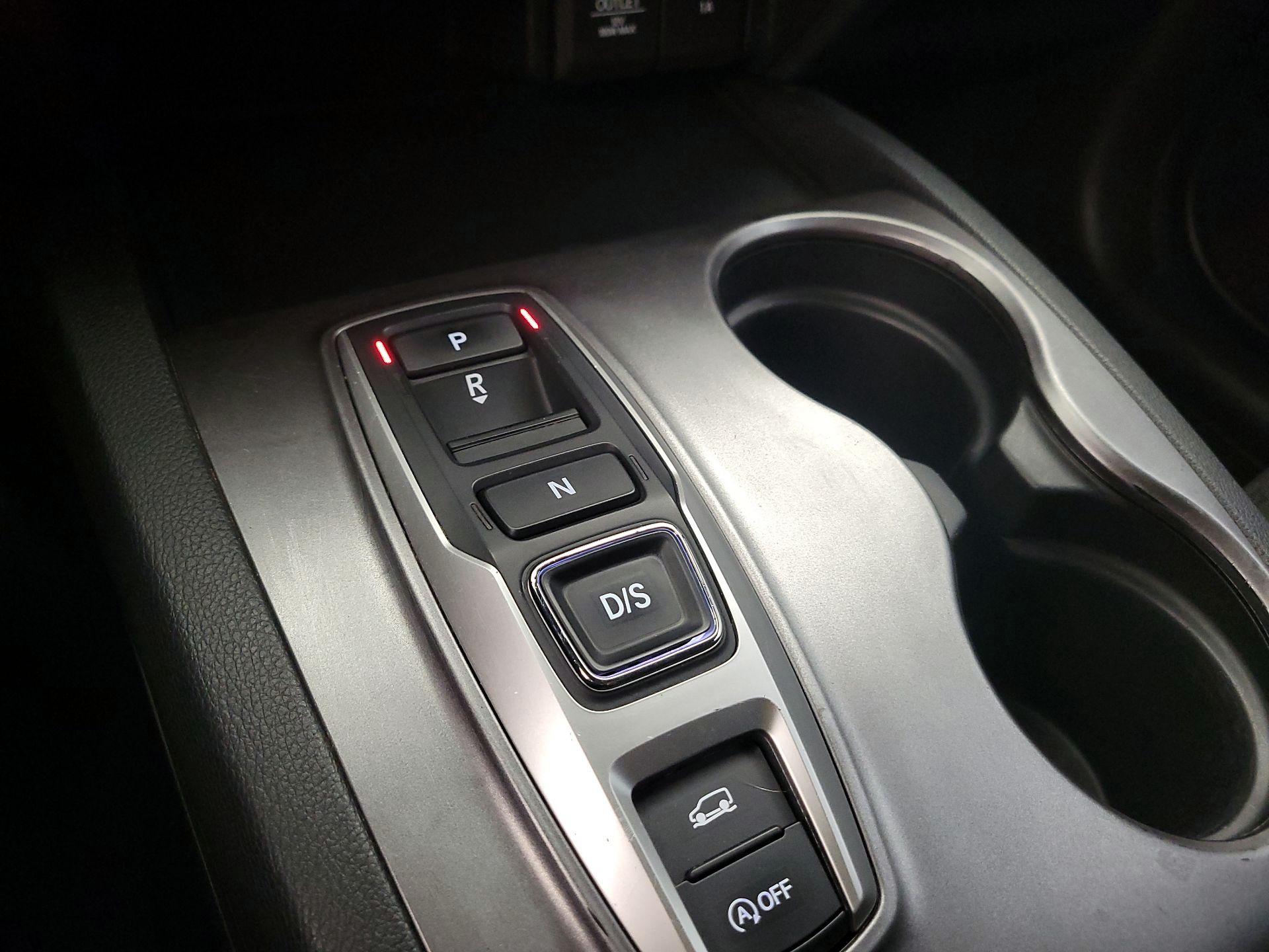 Thumbnail: 2019 Honda Passport - 17