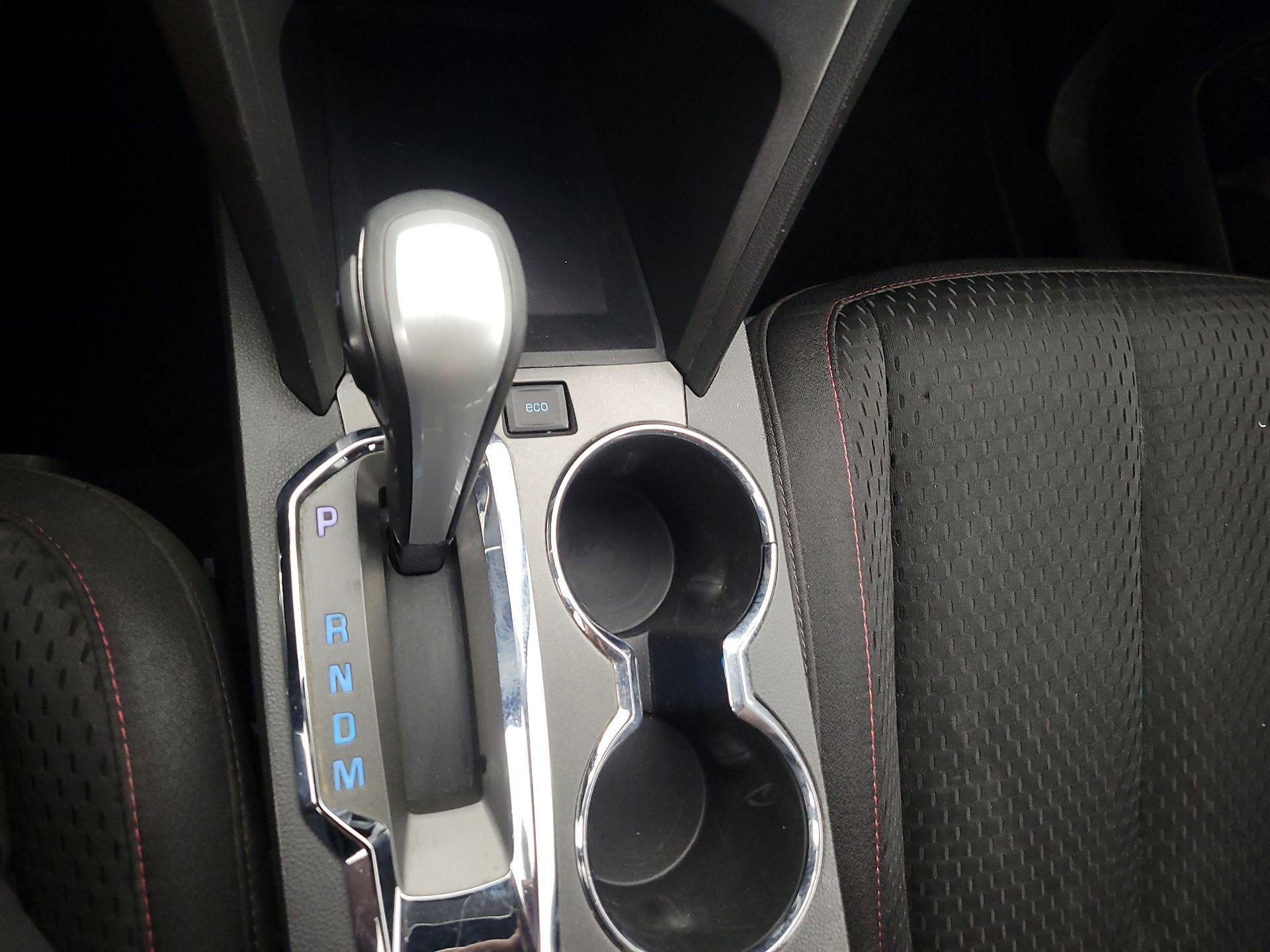 Thumbnail: 2015 Chevrolet Equinox - 15