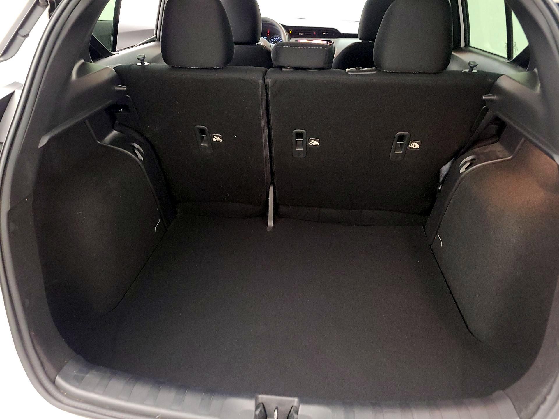 Thumbnail: 2023 Nissan Kicks - 20