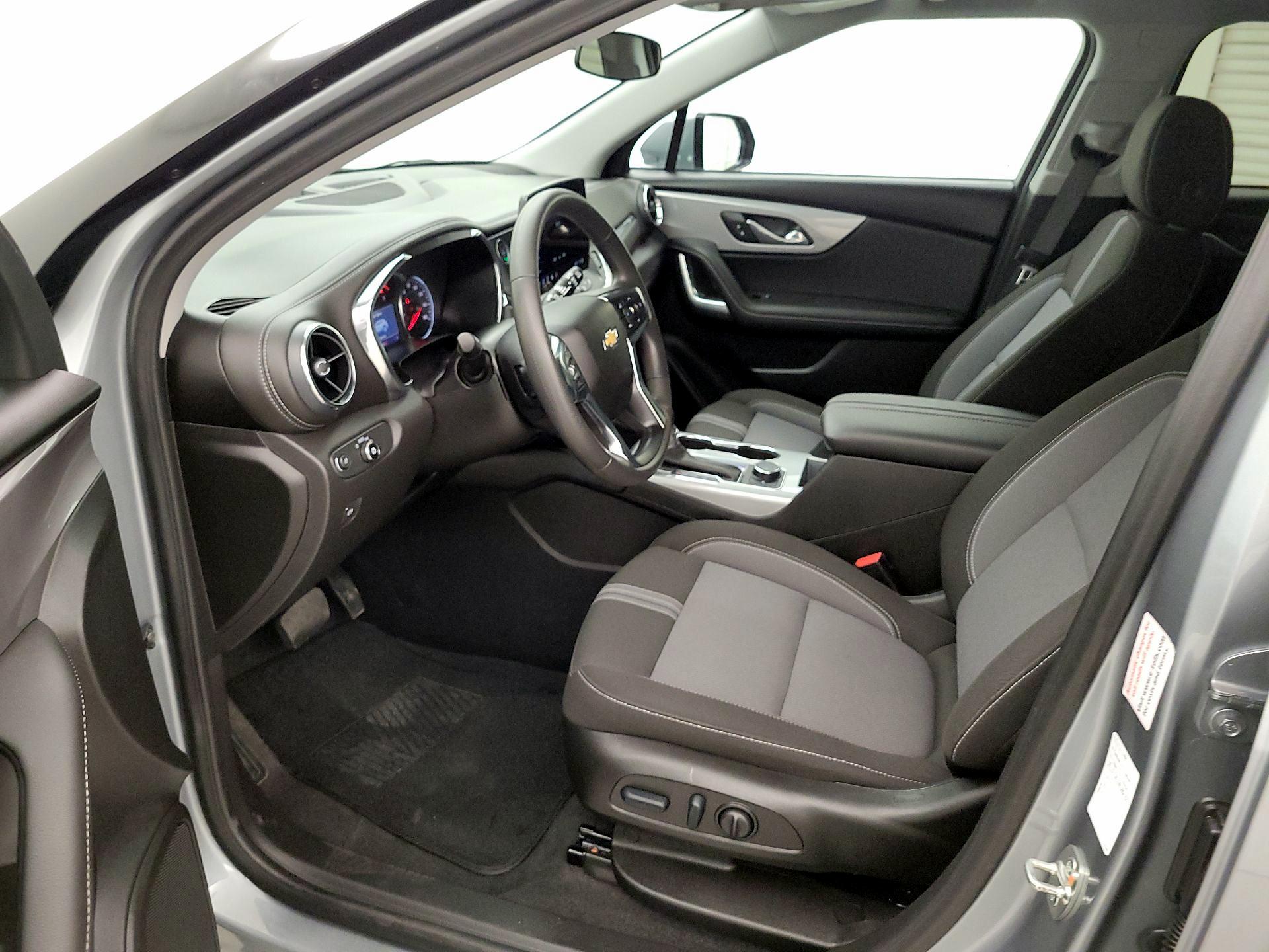 Thumbnail: 2025 Chevrolet Blazer - 11