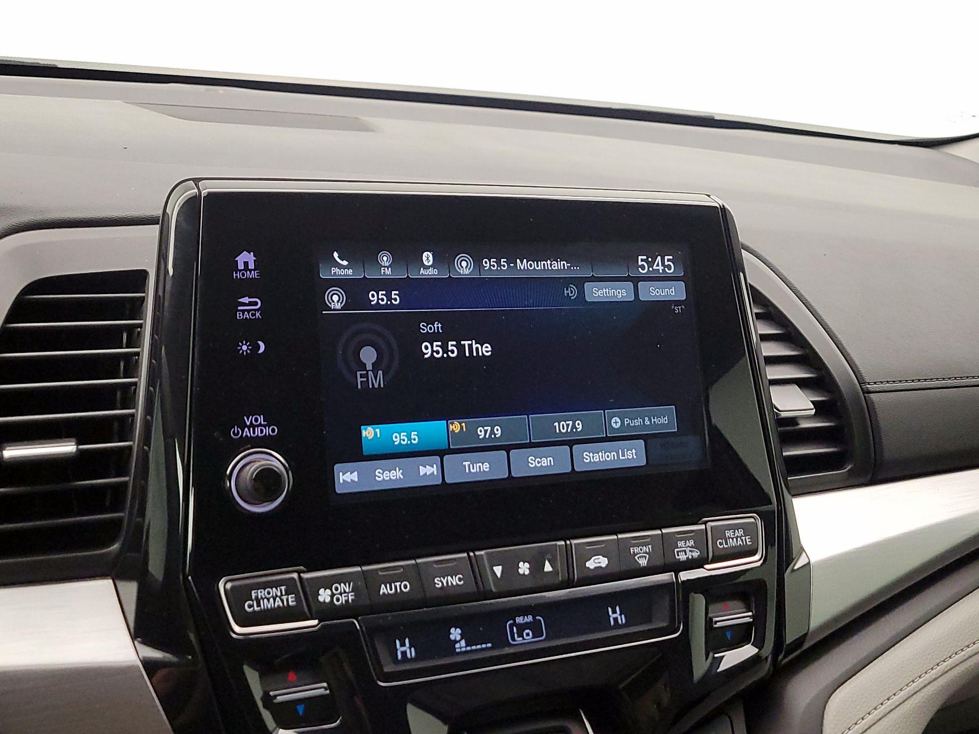 Thumbnail: 2020 Honda Odyssey - 15