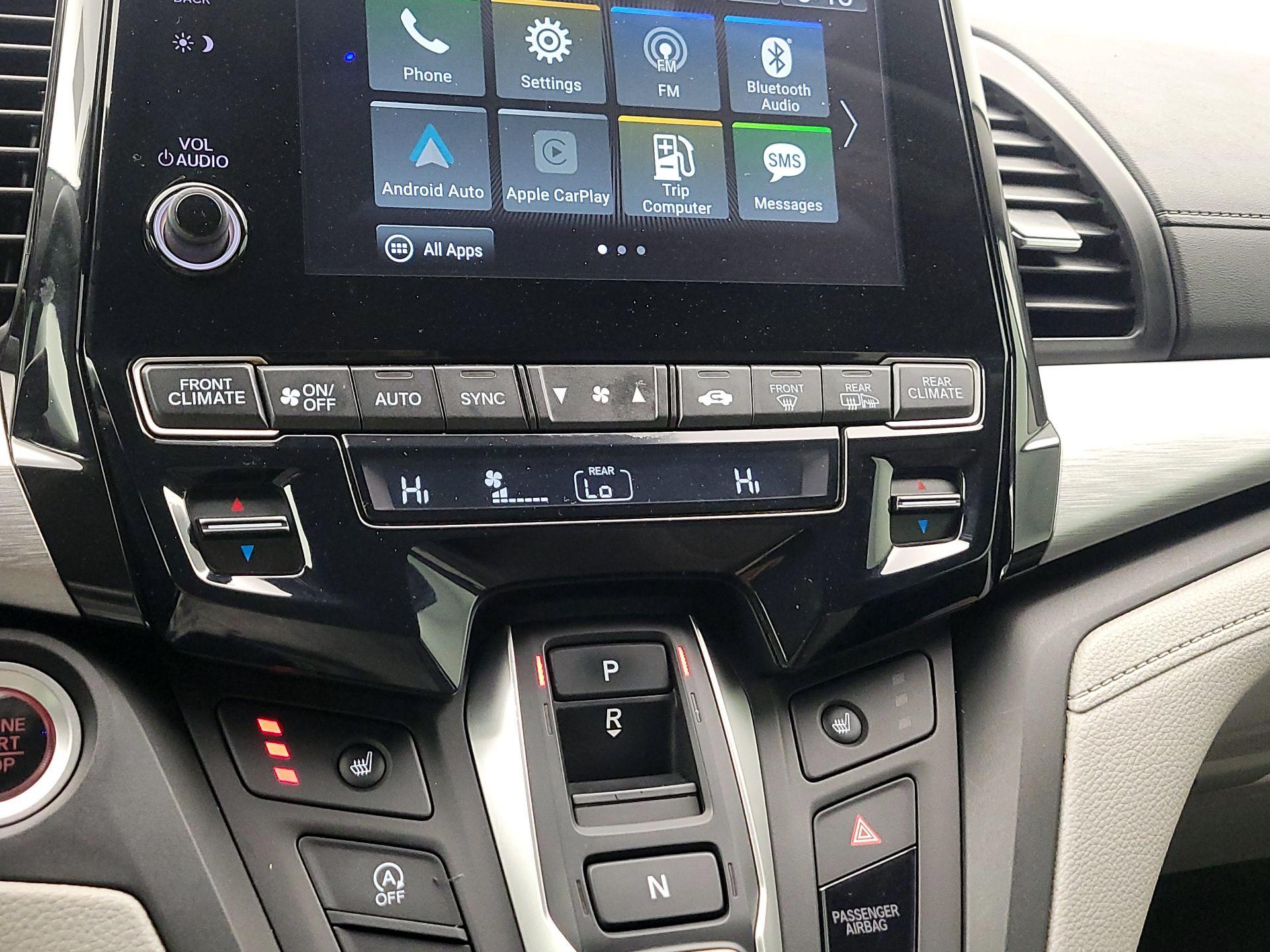 Thumbnail: 2020 Honda Odyssey - 16