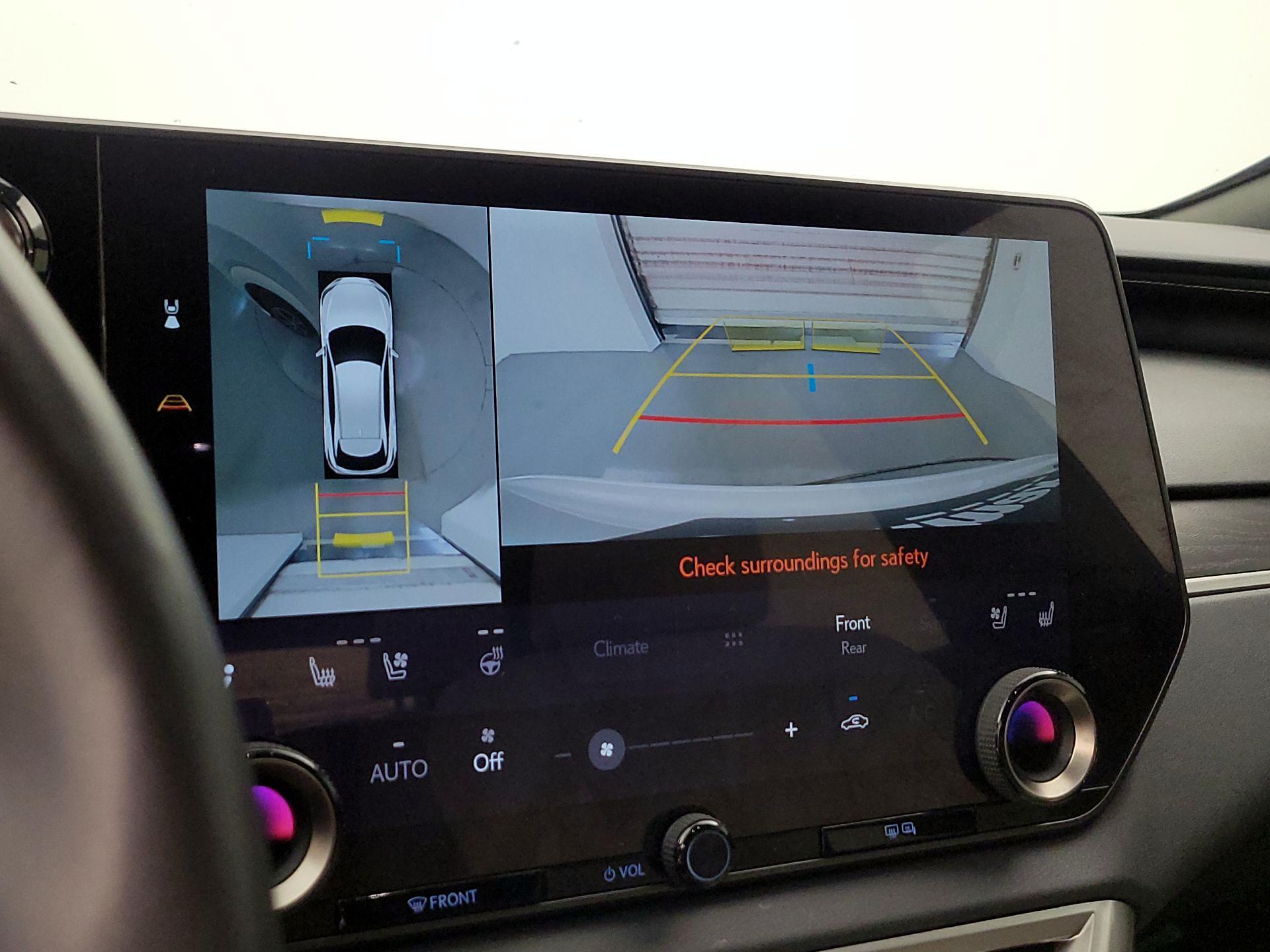 Thumbnail: 2024 Lexus RX - 14