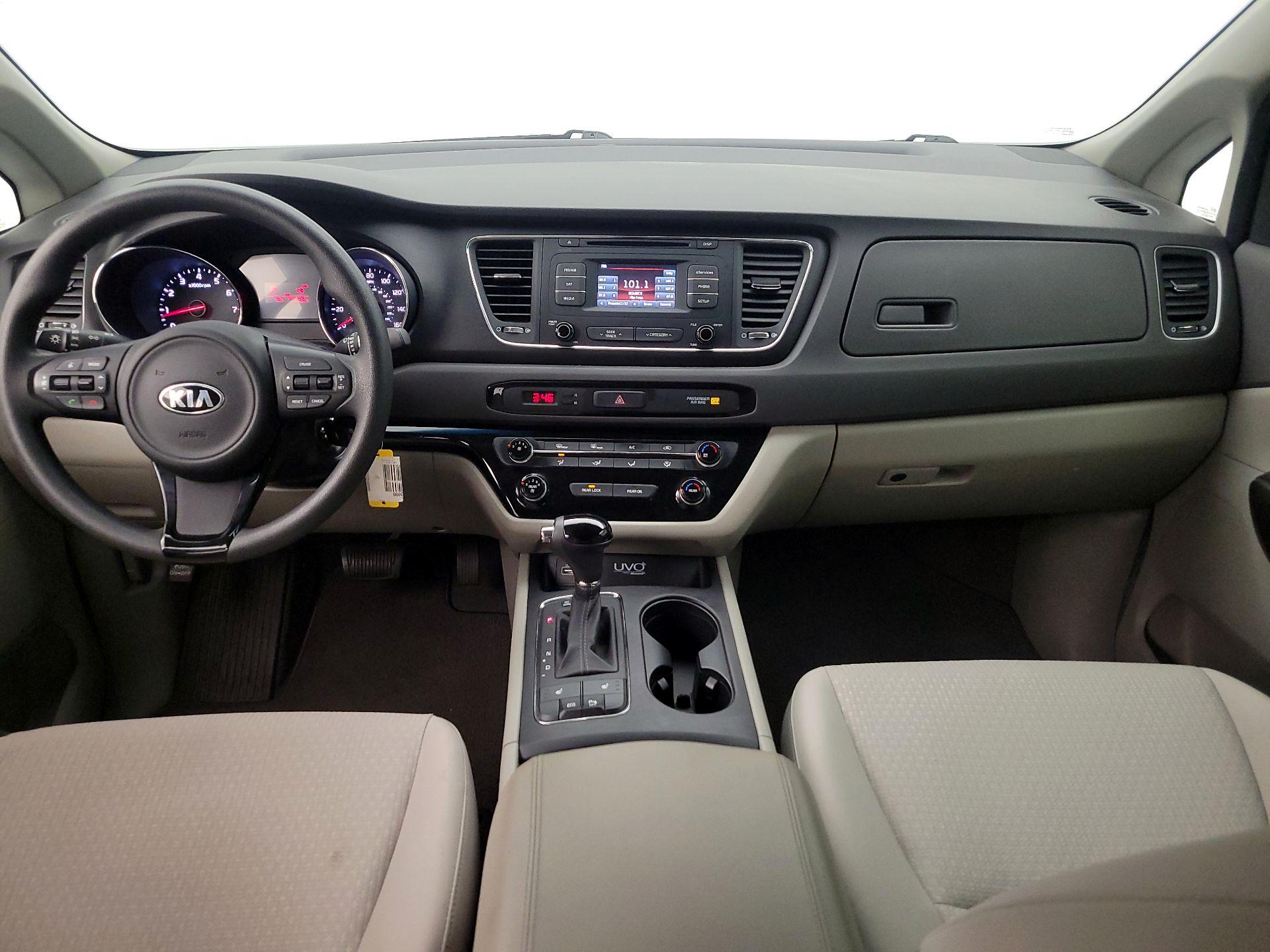 Thumbnail: 2016 Kia Sedona - 9